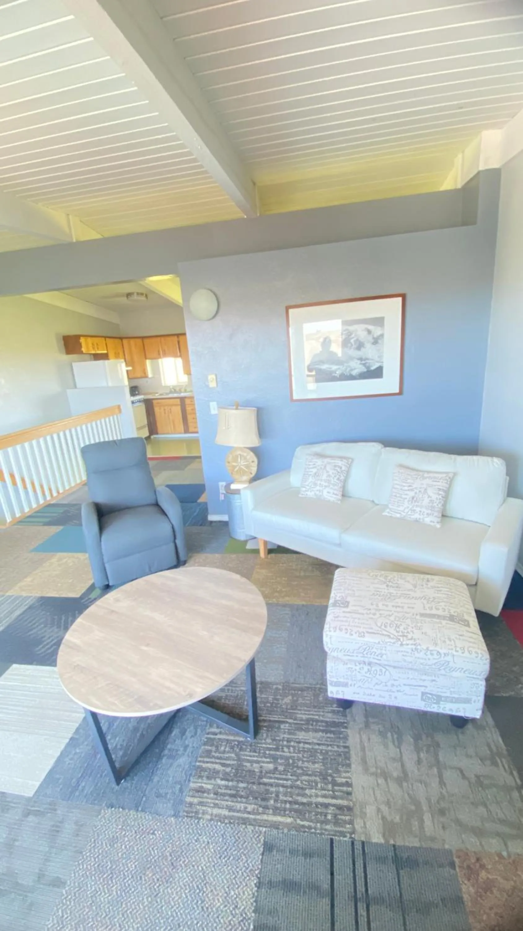 Ocean Shores Inn & Suites