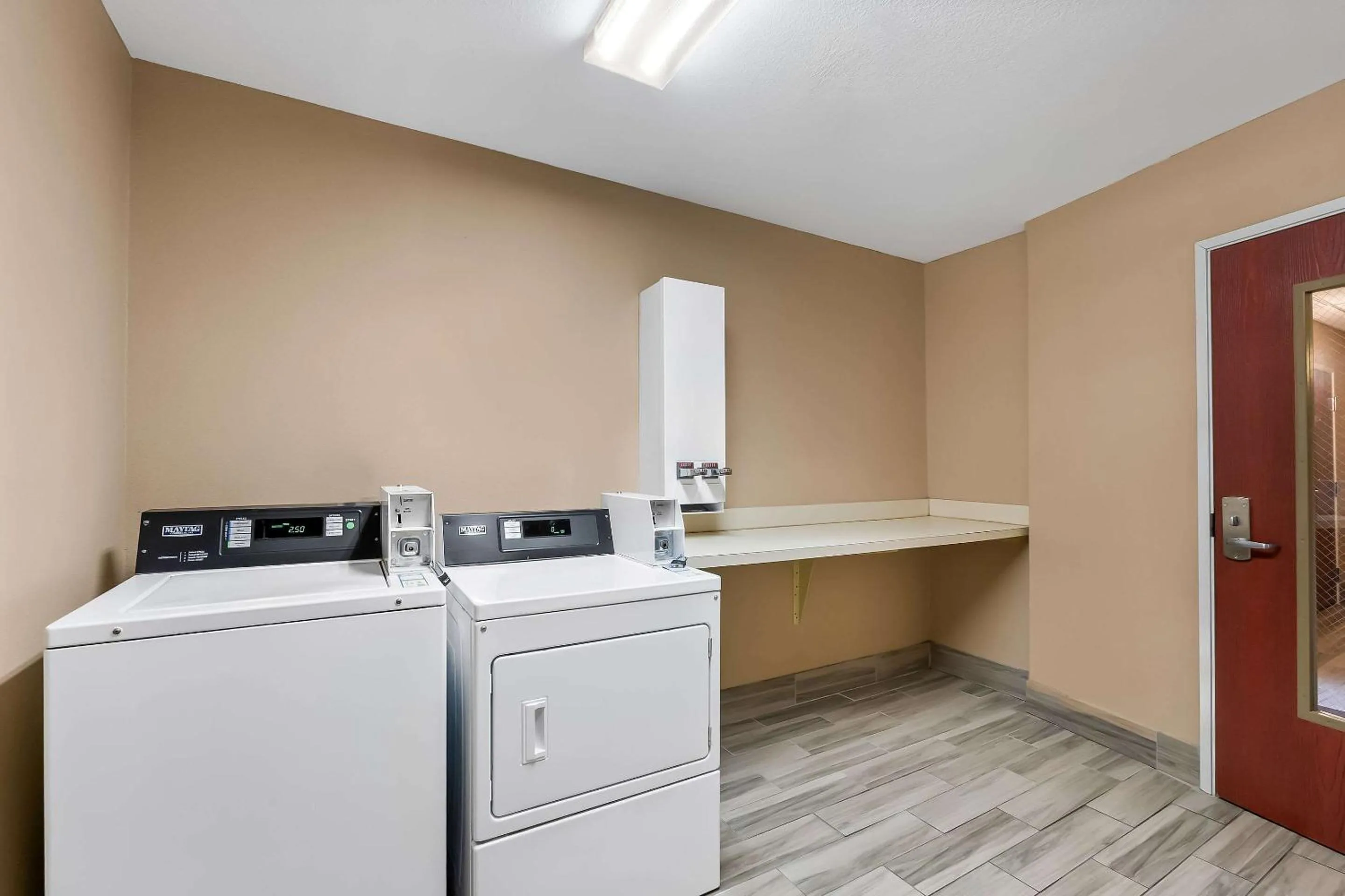 Lobby or reception in Comfort Suites Panama City near Tyndall AFB