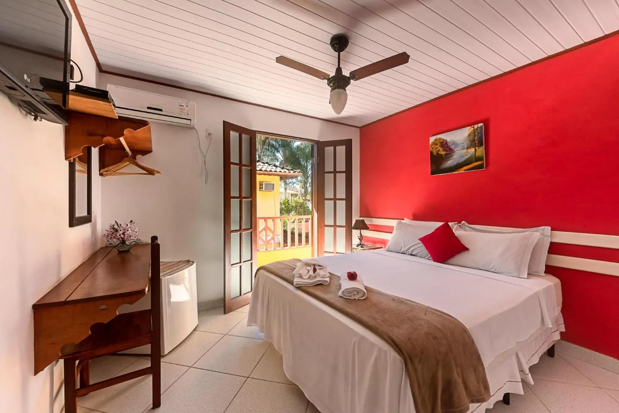 Double Room with Patio in Pousada Sol e Mar Double Room with Patio in Pousada Sol e Mar