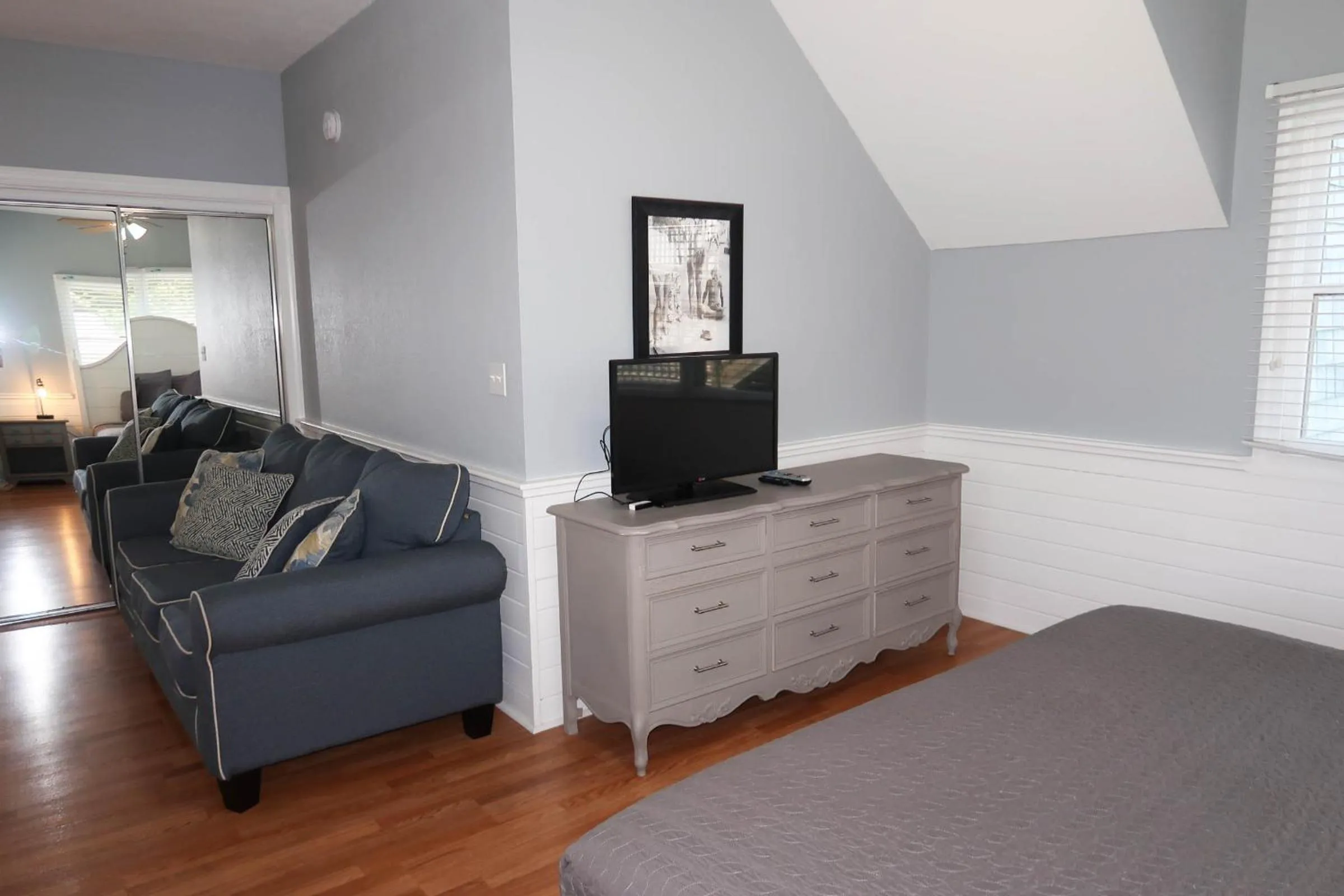 Bed in The Inn at Corolla