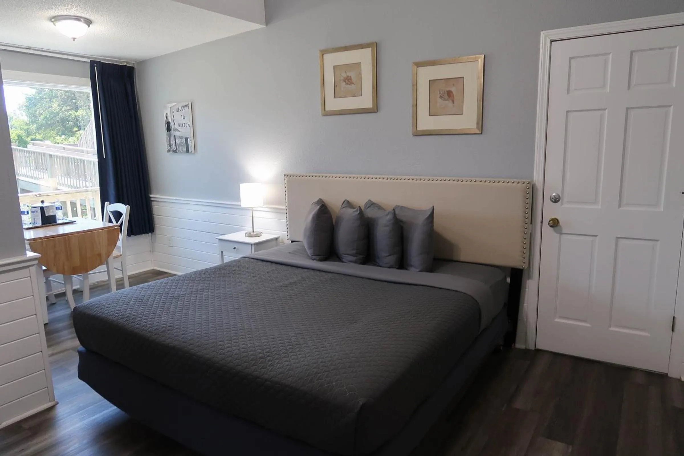 Bed in The Inn at Corolla