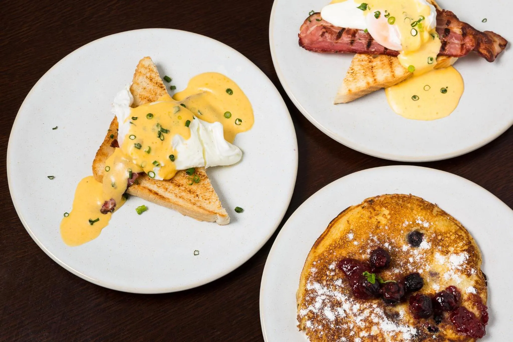 Restaurant/places to eat in Gallery Hostel