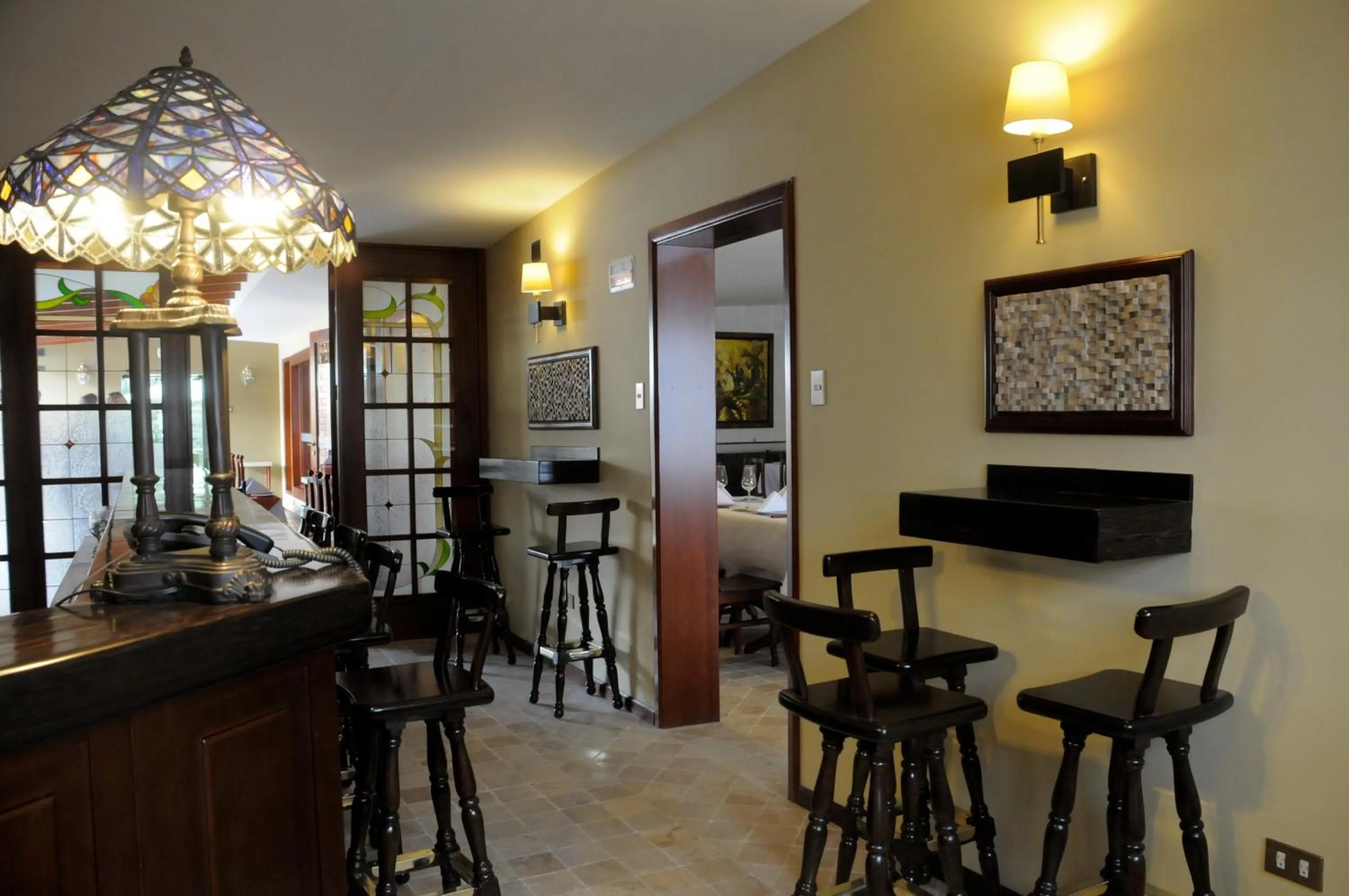 Lounge or bar in El Cabildo Hotel