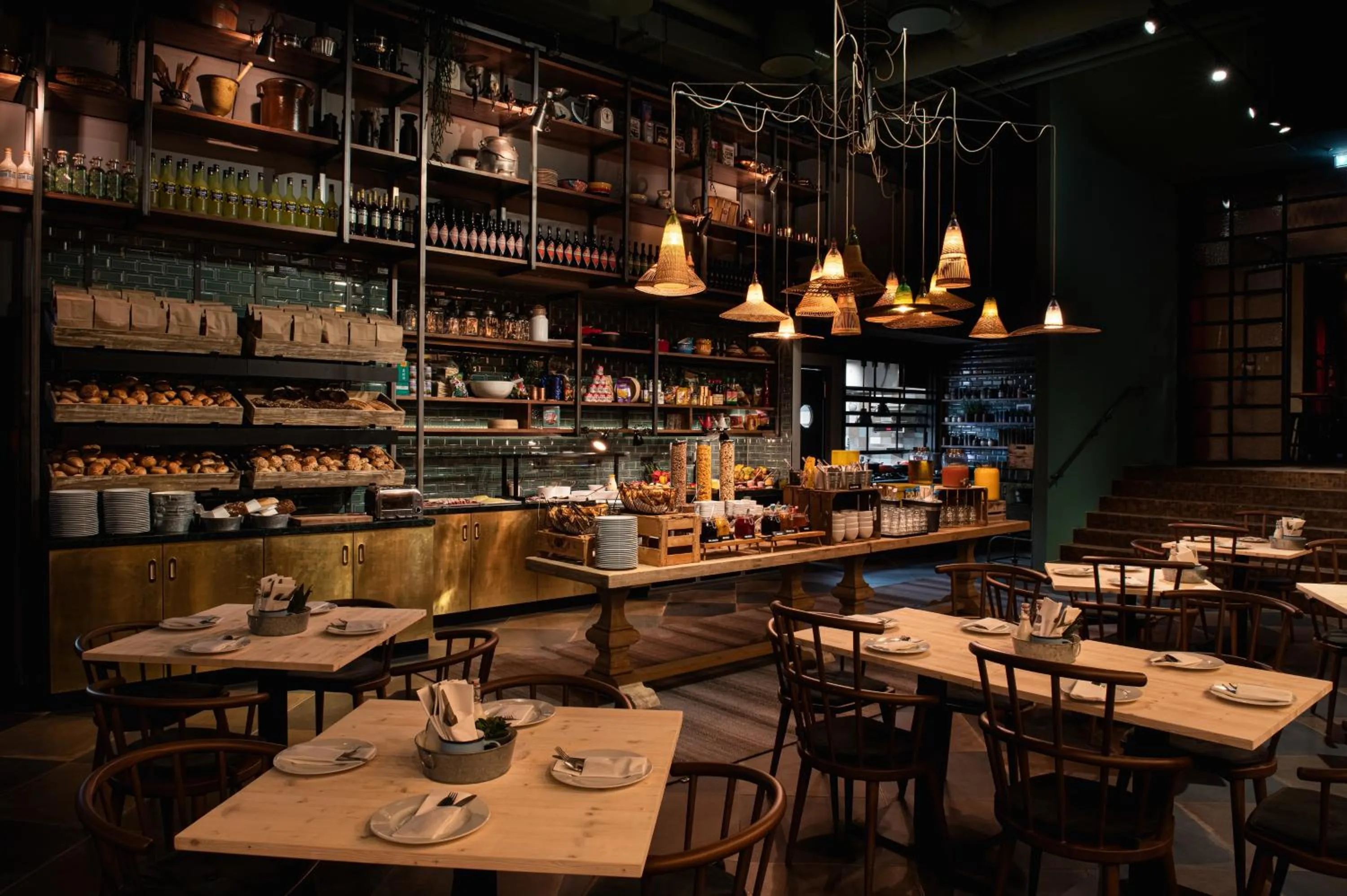 Restaurant/places to eat in PIERDREI Hotel HafenCity Hamburg