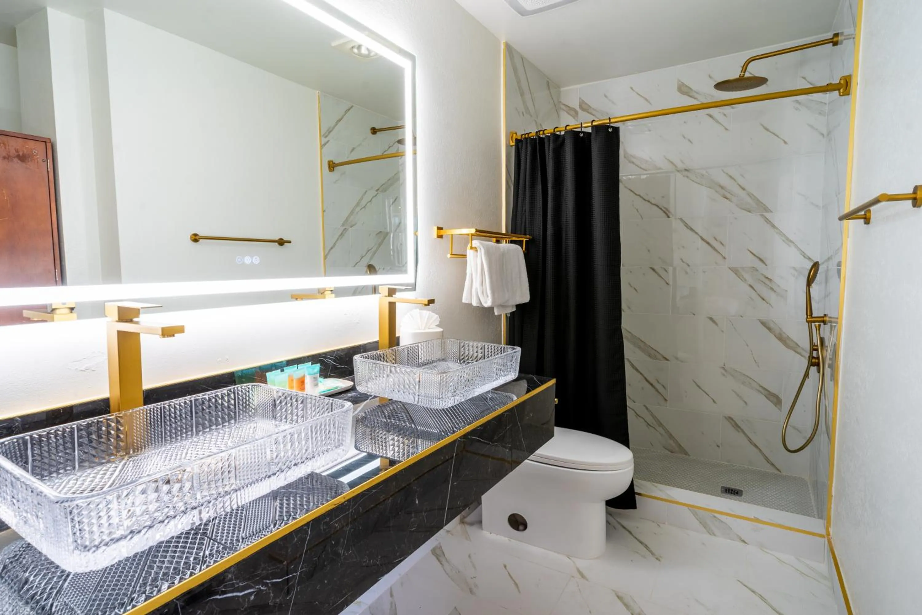 Bathroom in Sands Inn & Suites