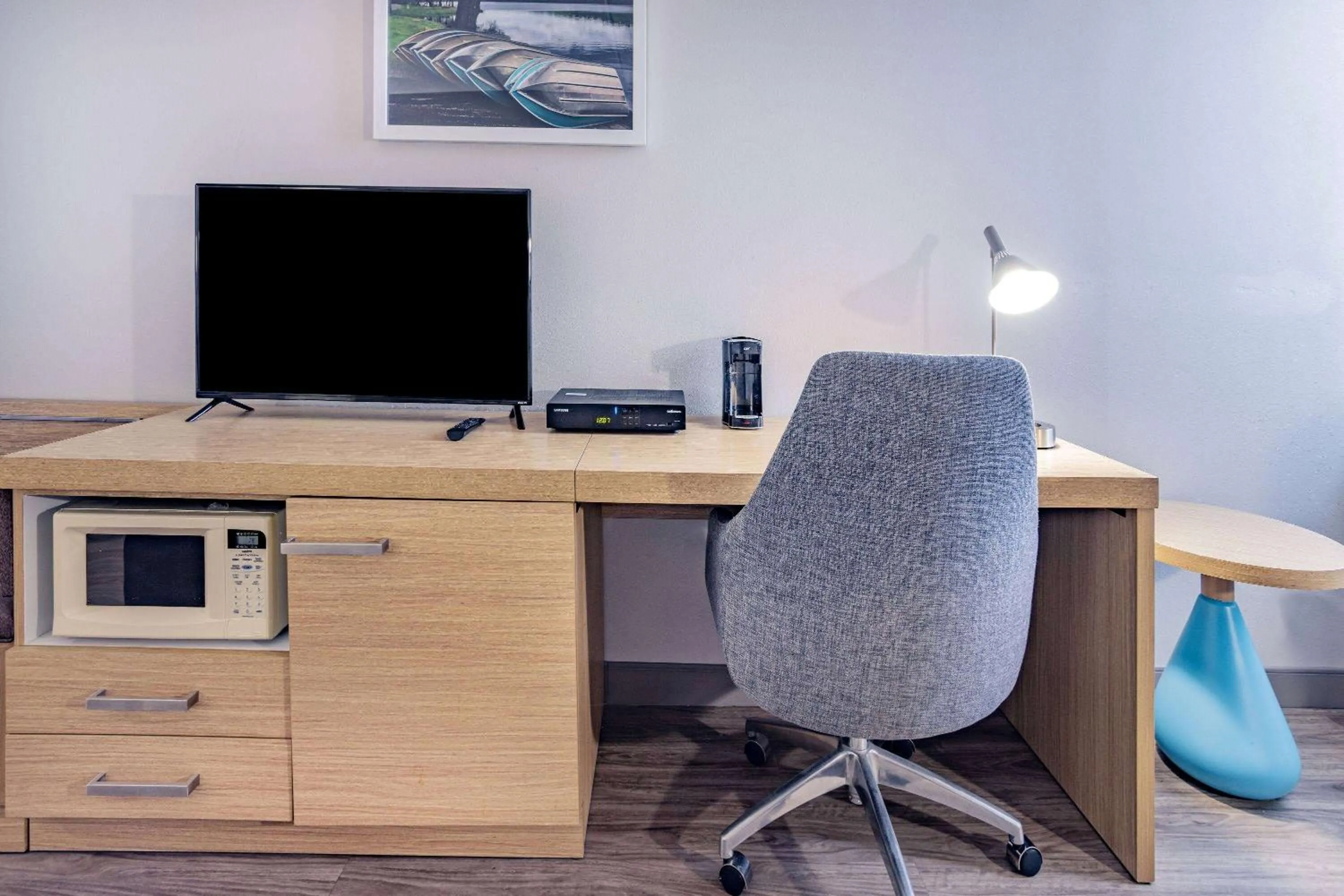 Photo of the whole room in Wingate by Wyndham Fishkill