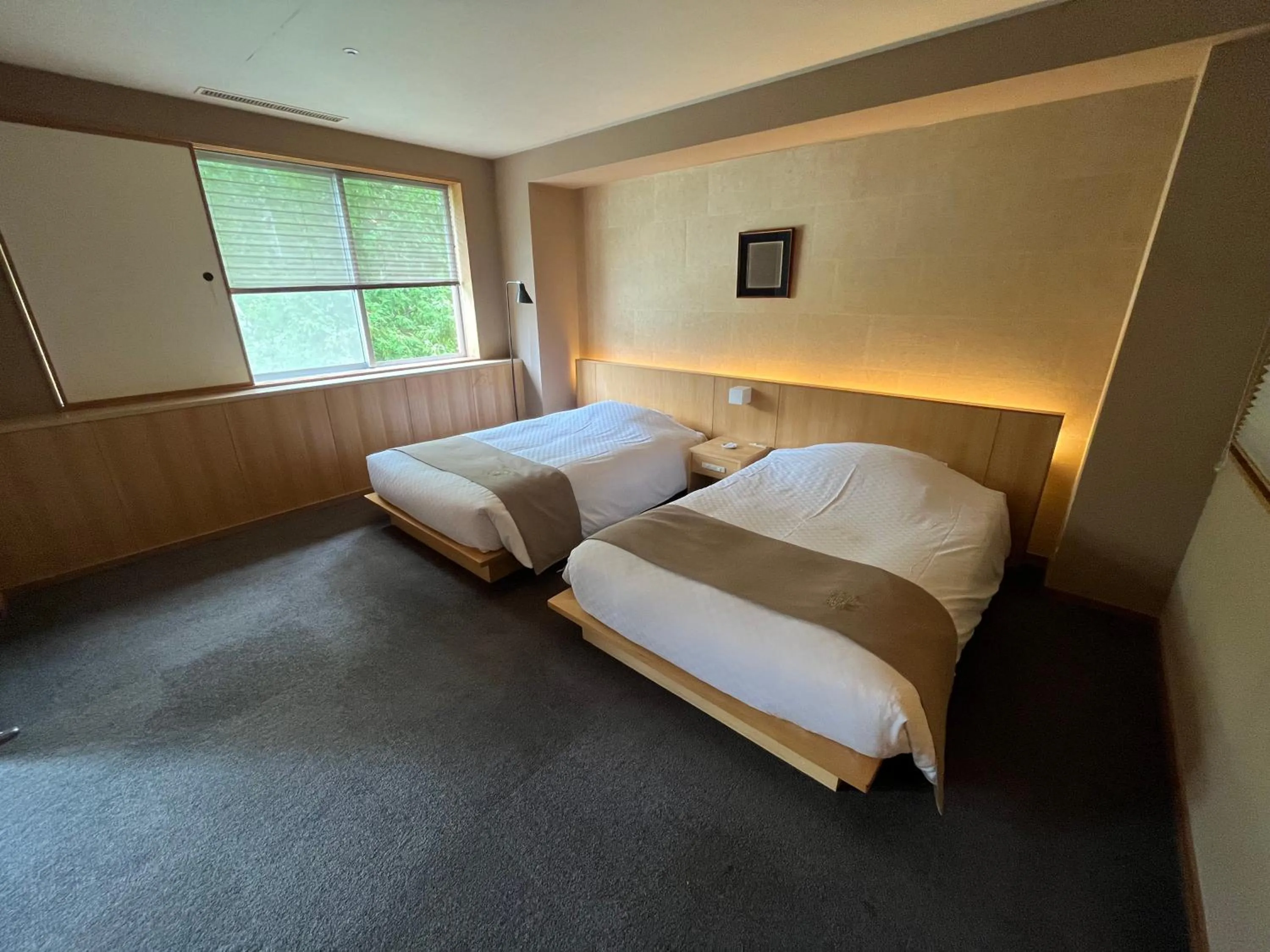 Bedroom, Bed in Jozankei Daiichi Hotel Suizantei