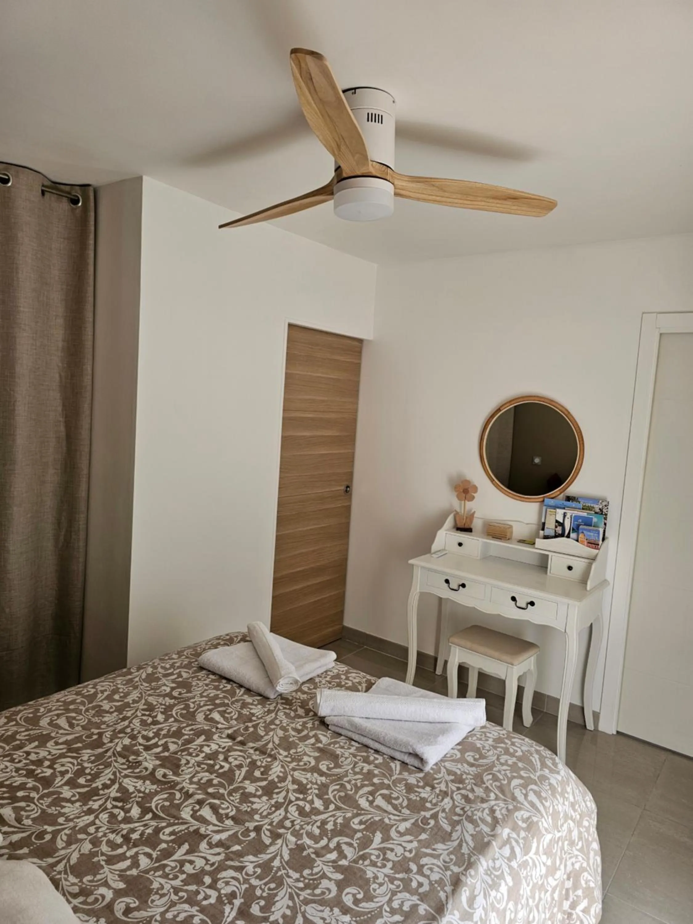 Bed in Le Mas Sophil