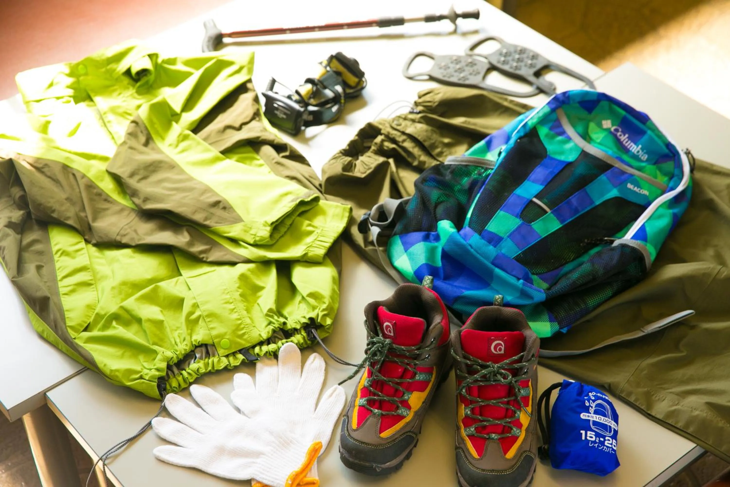 Hiking in Tashiro Annex