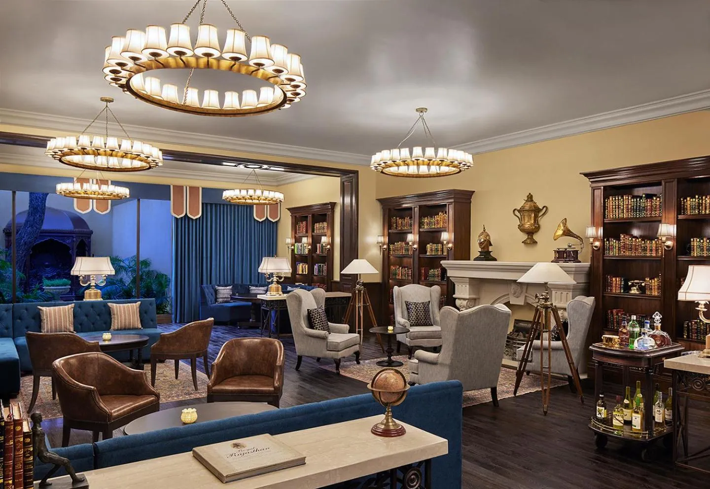 Lounge or bar in Sawai Man Mahal