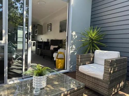 Two Tree Motel & Lodge