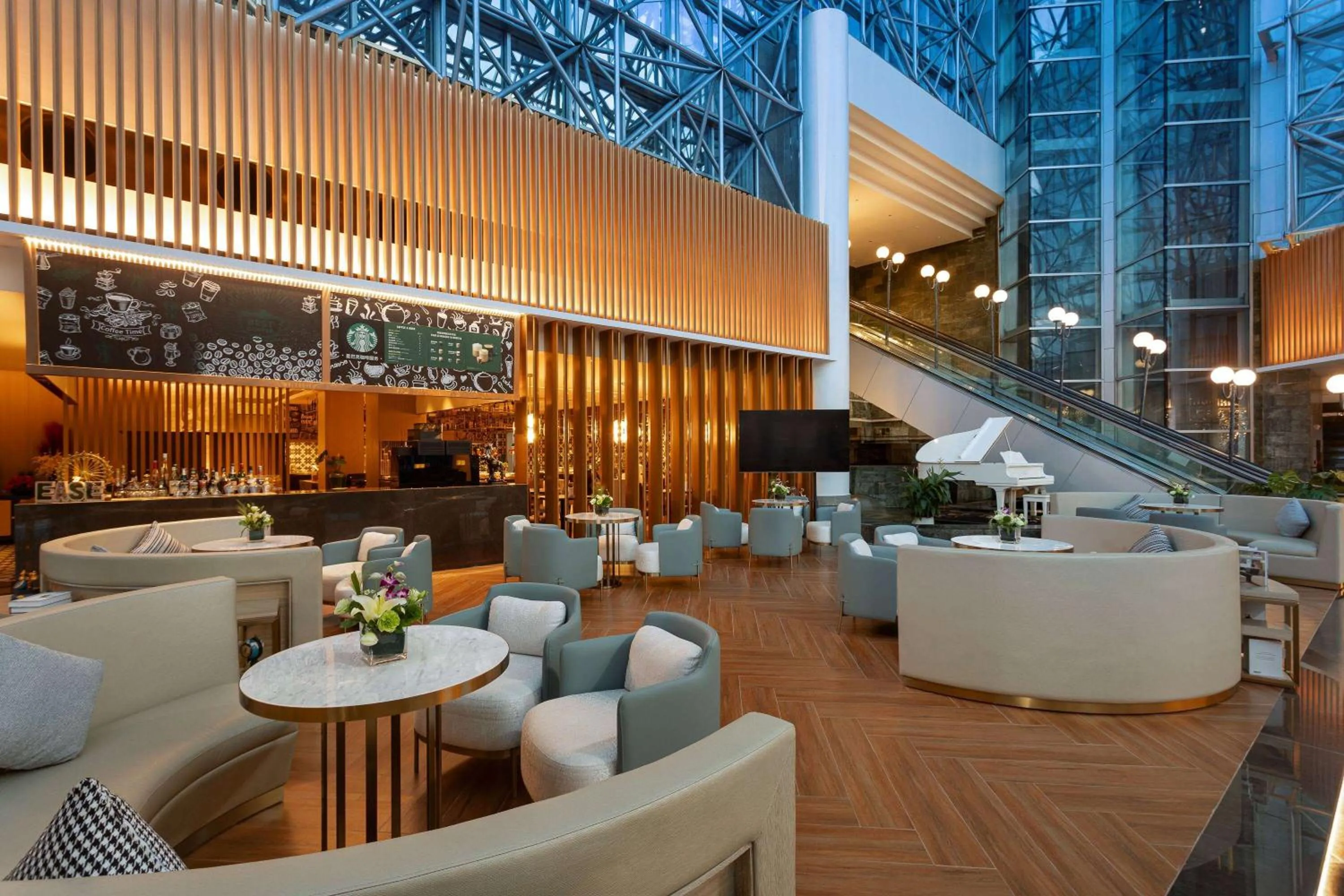 Lobby or reception in Wyndham Garden Haikou Meilan