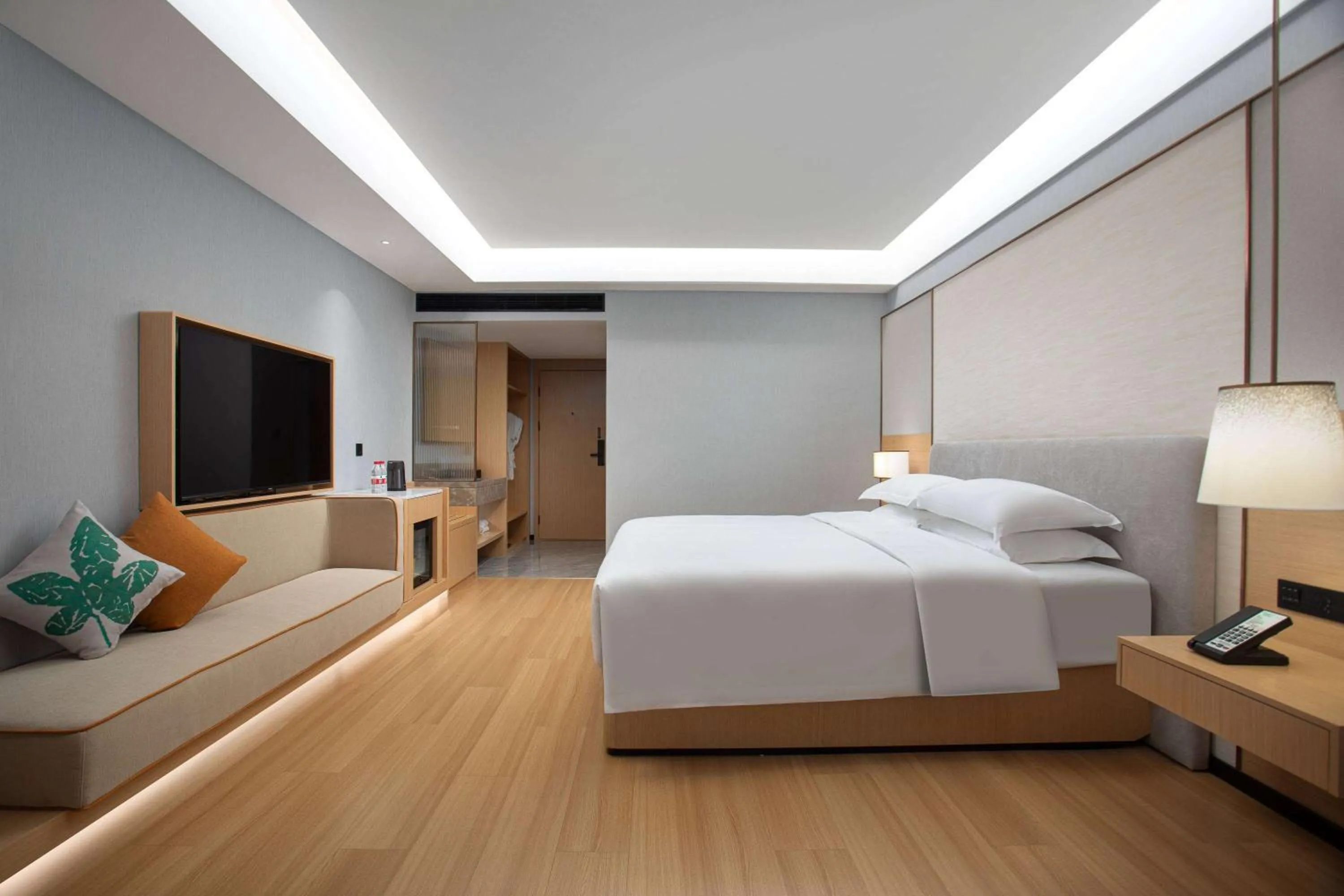 Photo of the whole room in Wyndham Garden Haikou Meilan