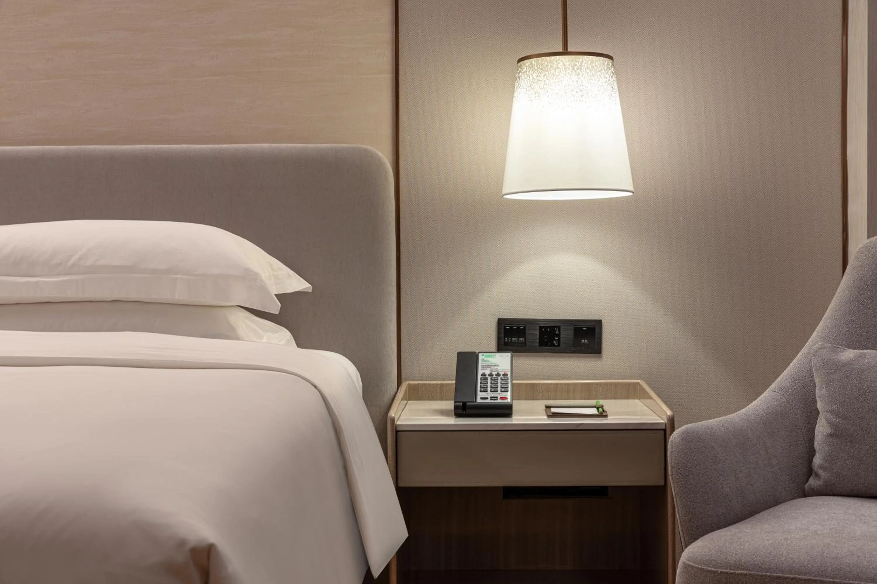 Bedroom in Wyndham Garden Haikou Meilan