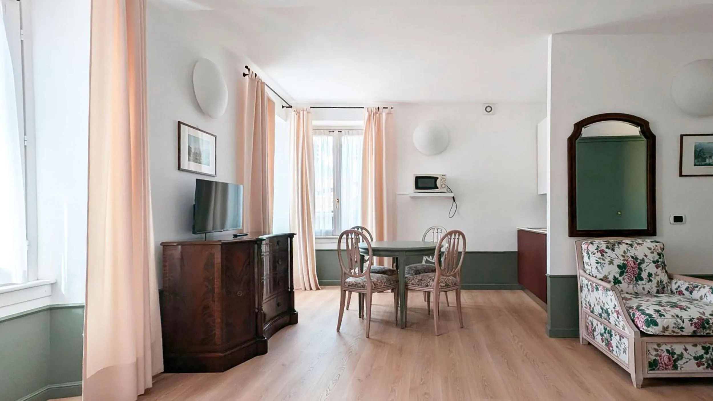 Photo of the whole room in Residence la Limonera