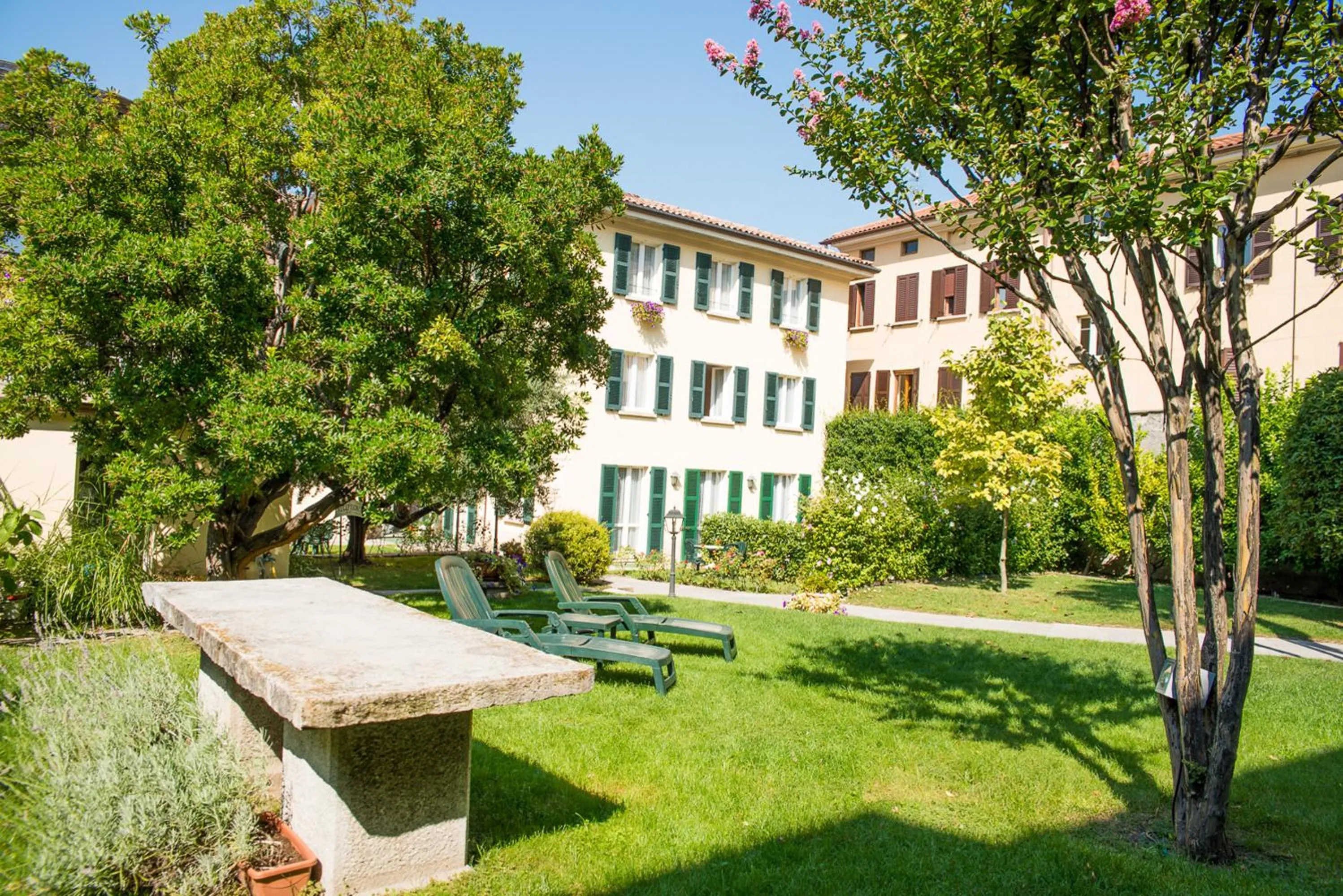 Property building in Residence la Limonera