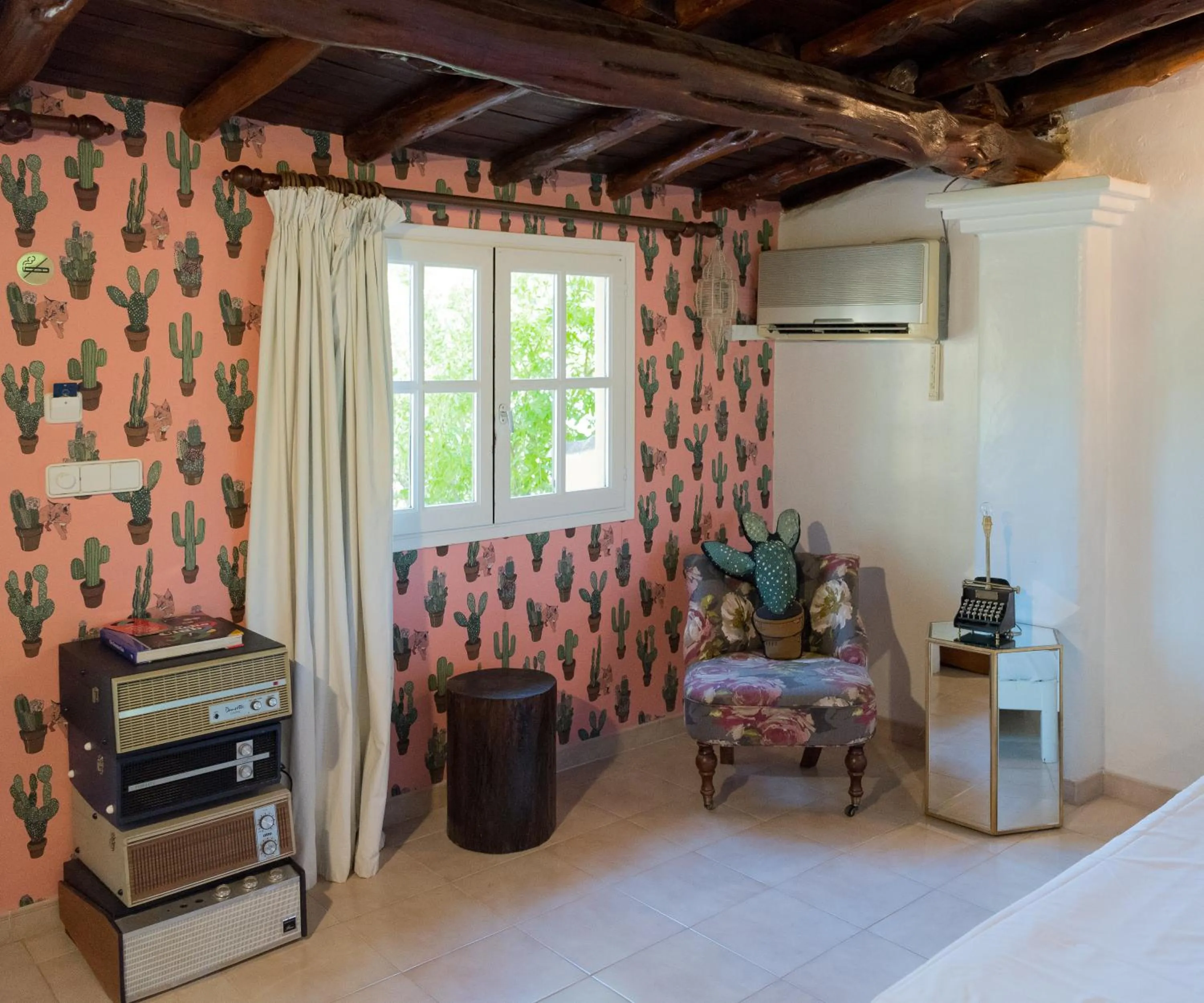 Bathroom in Pikes Ibiza