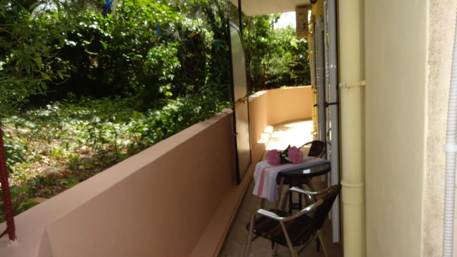 Patio in Pansion Filoxenia Apartments & Studios