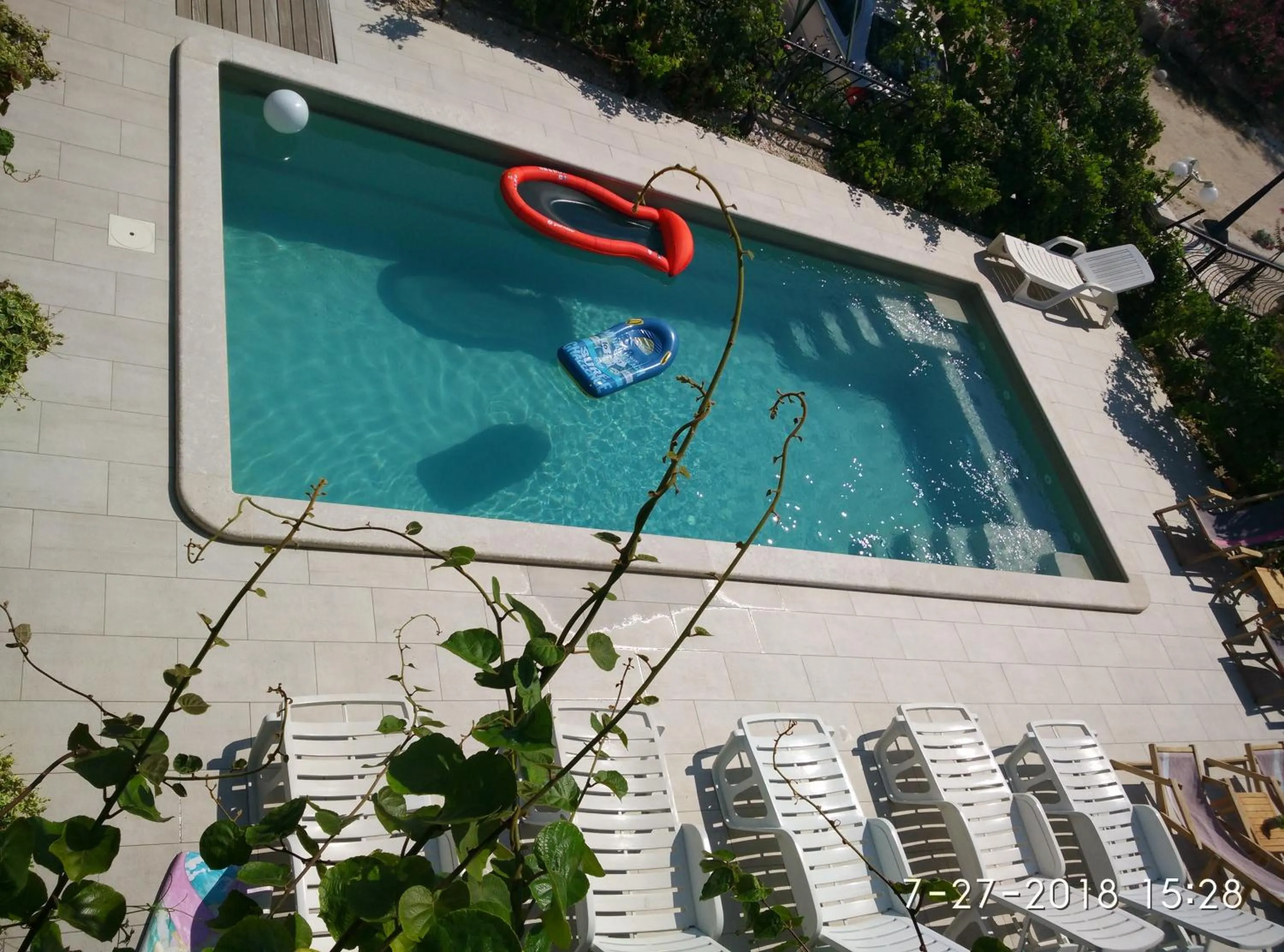 Swimming pool in Apartments Gina