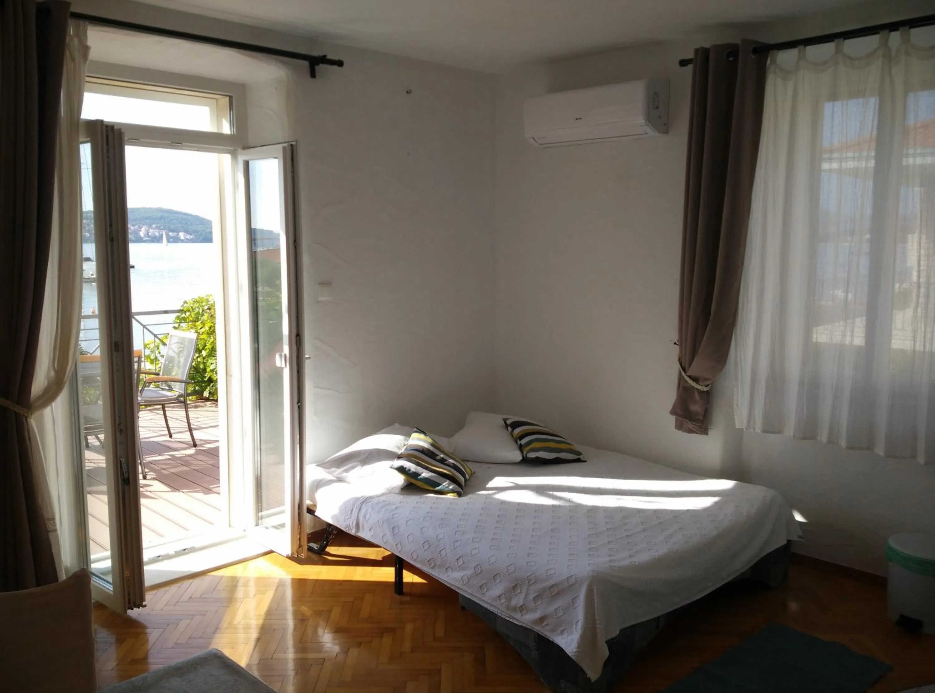 Bed in Apartments Gina