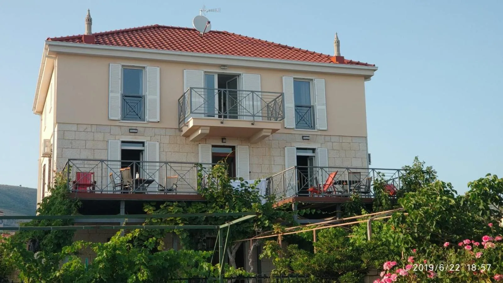 Property building in Apartments Gina