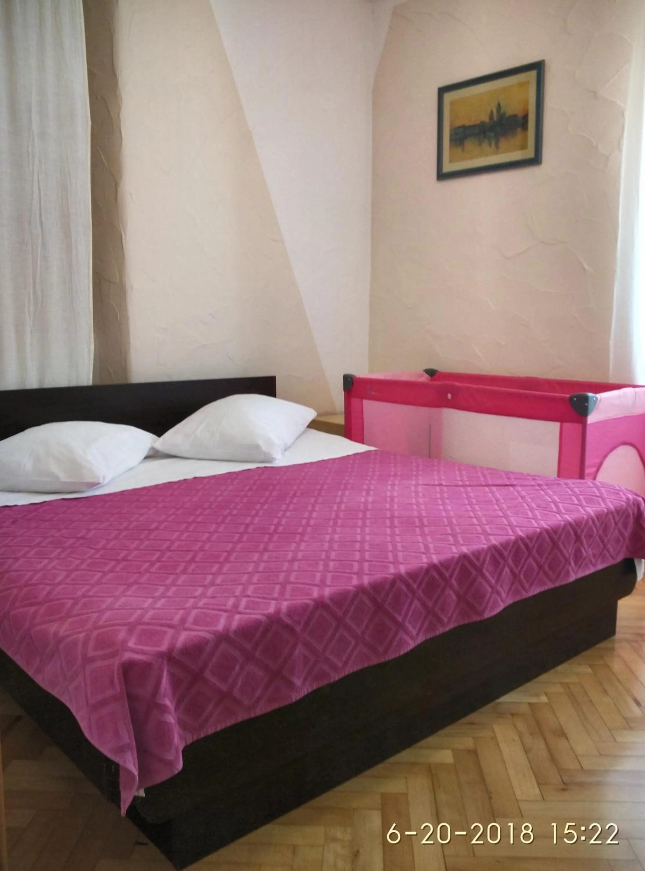 Property building, Bed in Apartments Gina