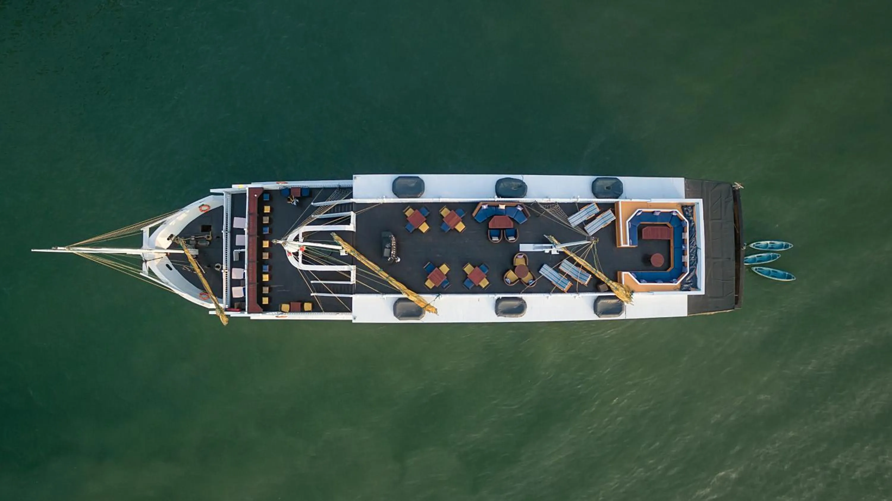 Bird's eye view in Paradise Sails Cruise