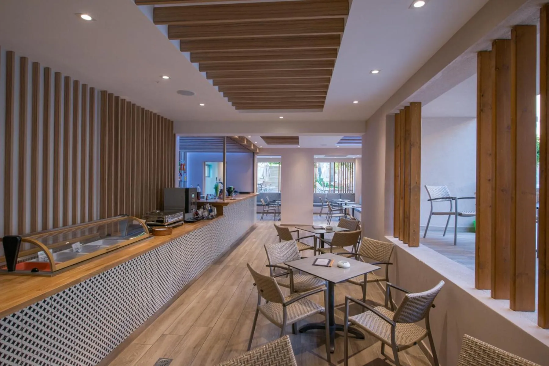 Lounge or bar in Cactus Beach Hotel