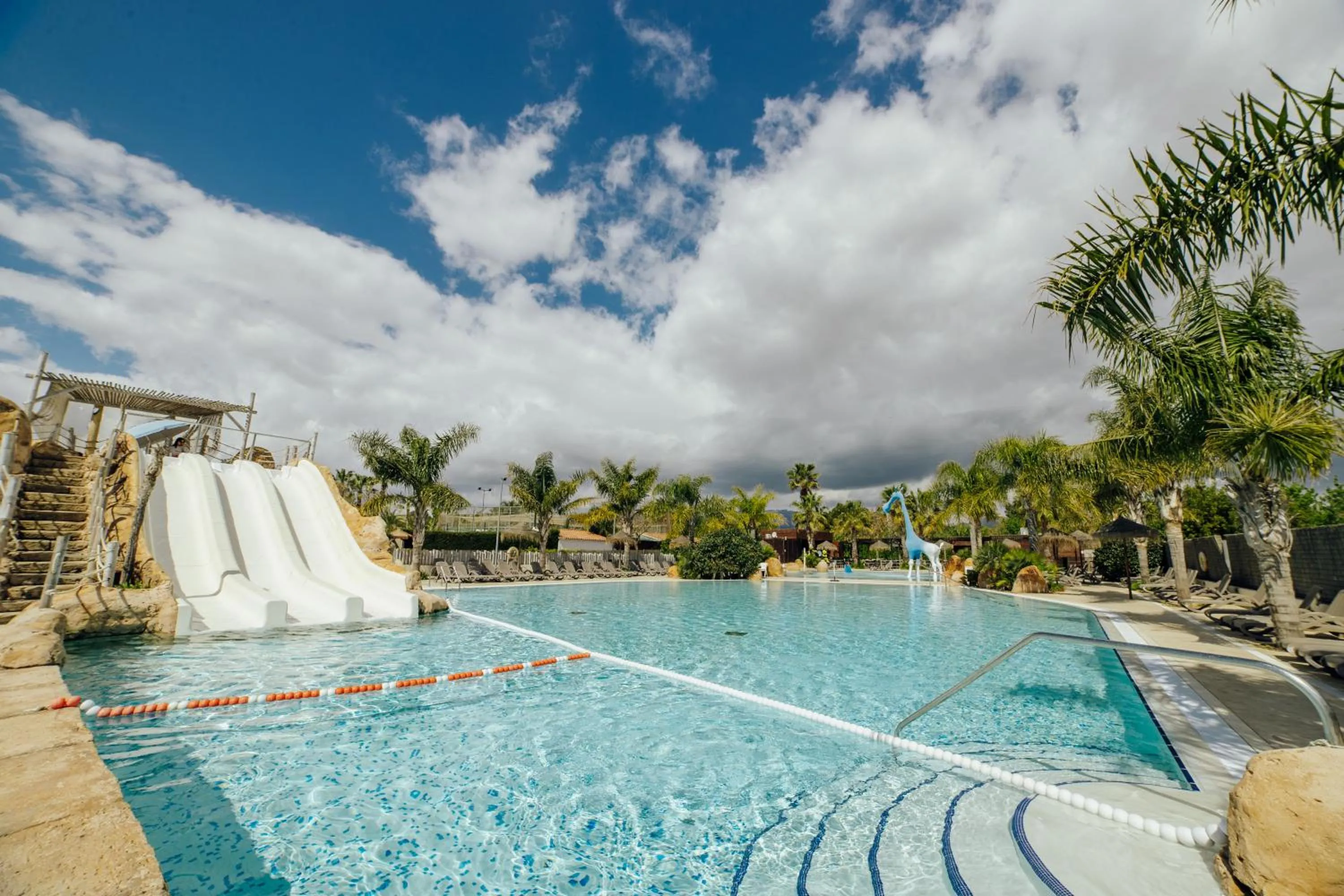 Swimming pool in Alannia Els Prats