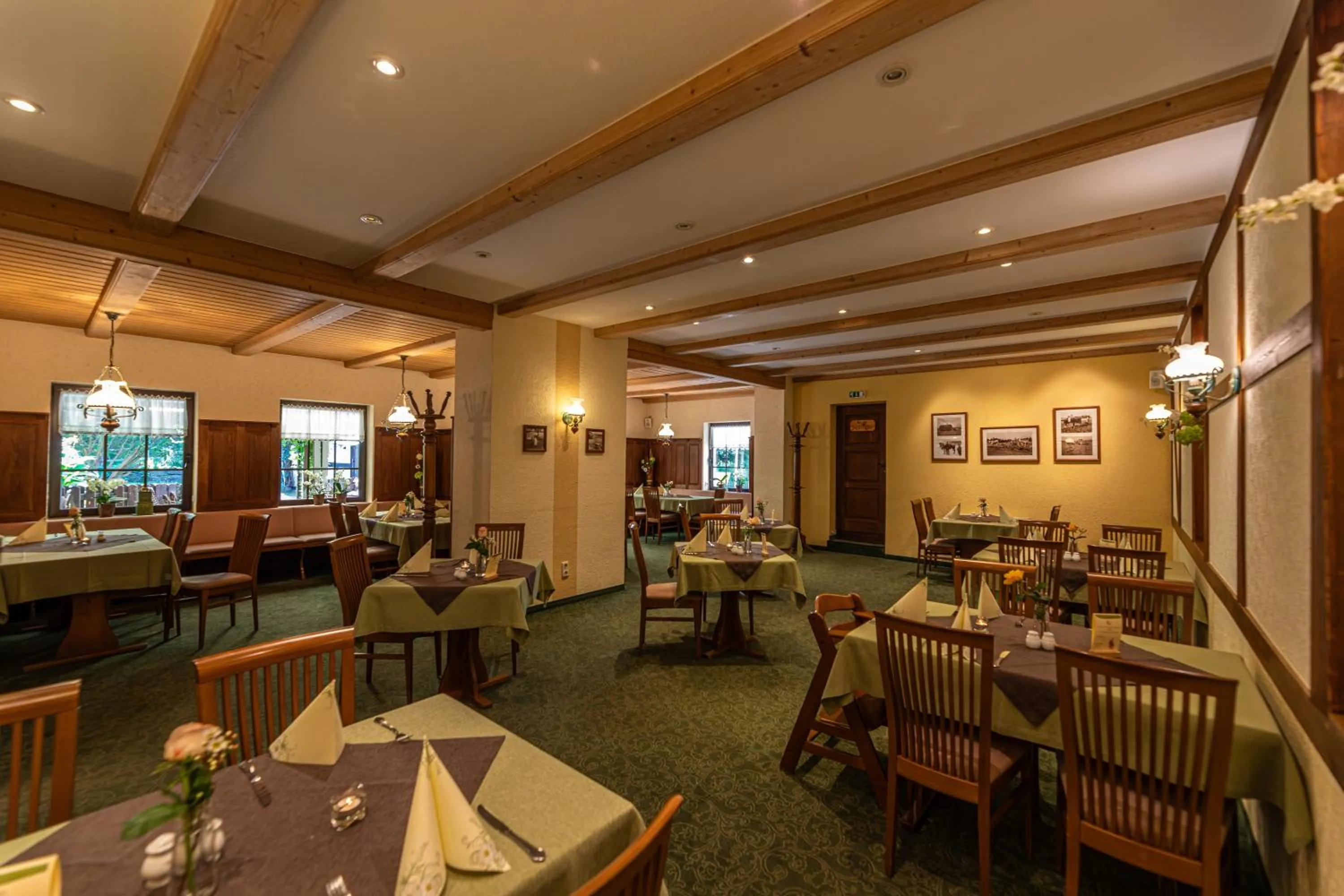 Restaurant/places to eat in Waldgasthof & Hotel Am Sauwald