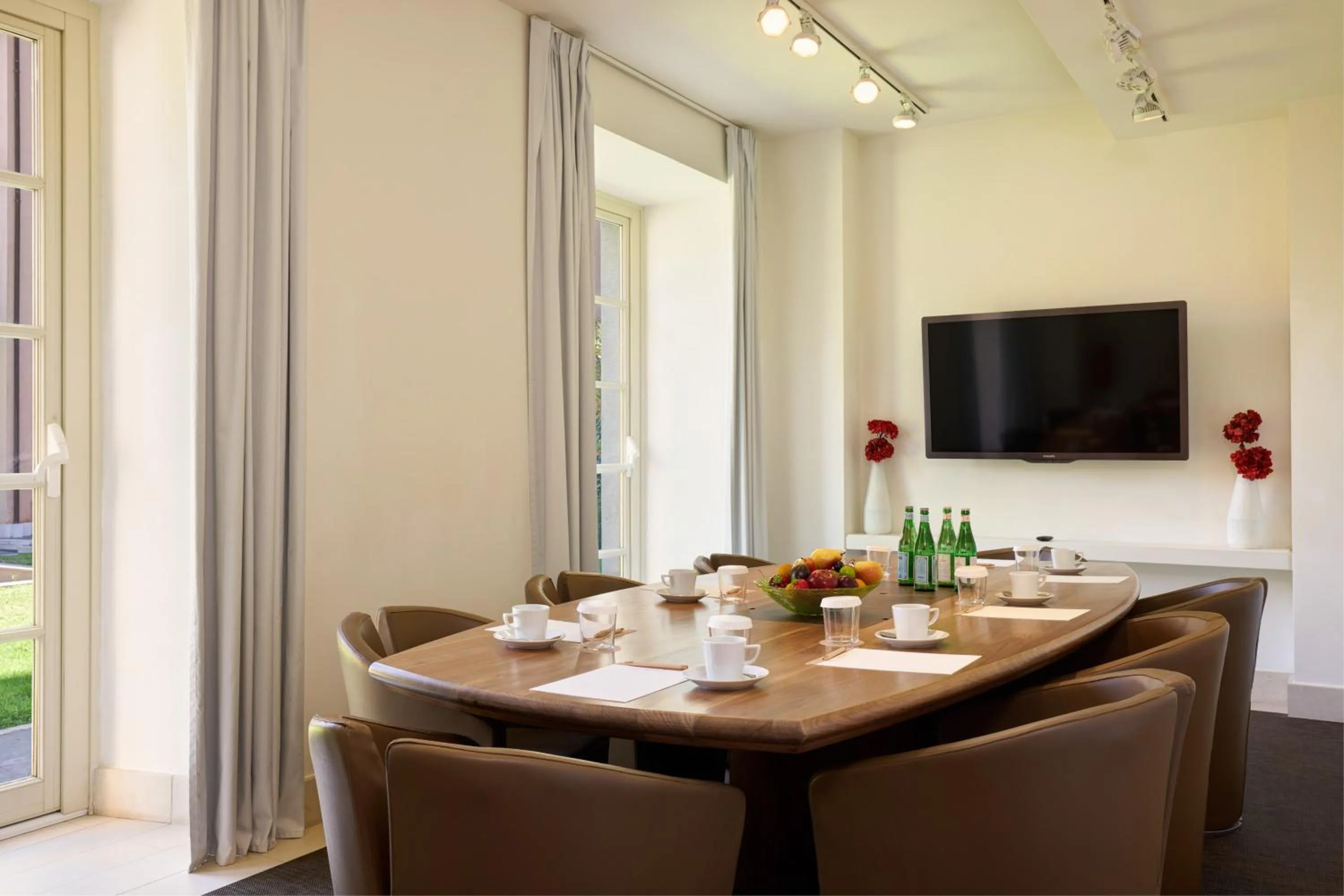 TV and multimedia in Villa Agrippina Gran Meliá – The Leading Hotels of the World