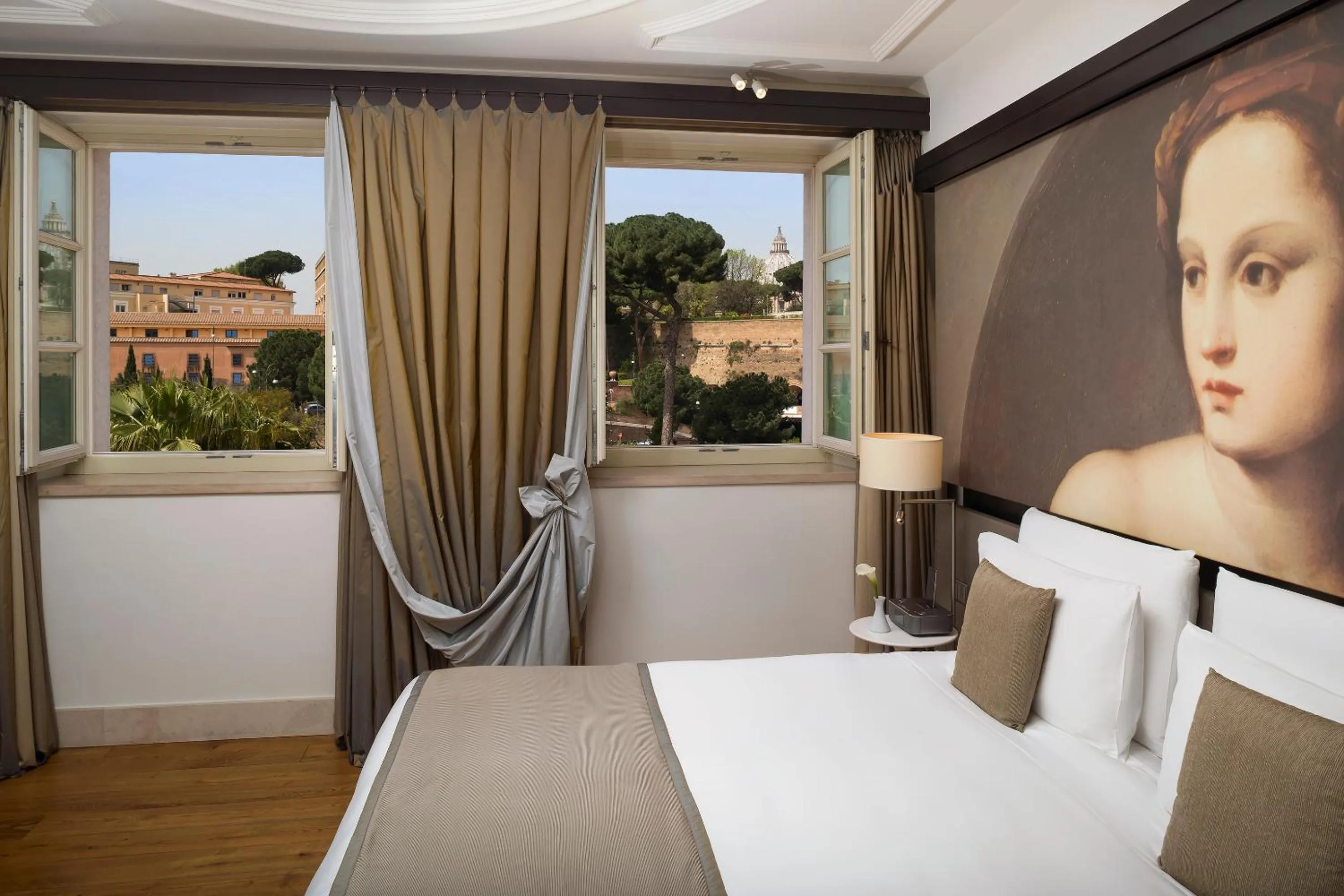 Photo of the whole room, Bed in Villa Agrippina Gran Meliá – The Leading Hotels of the World