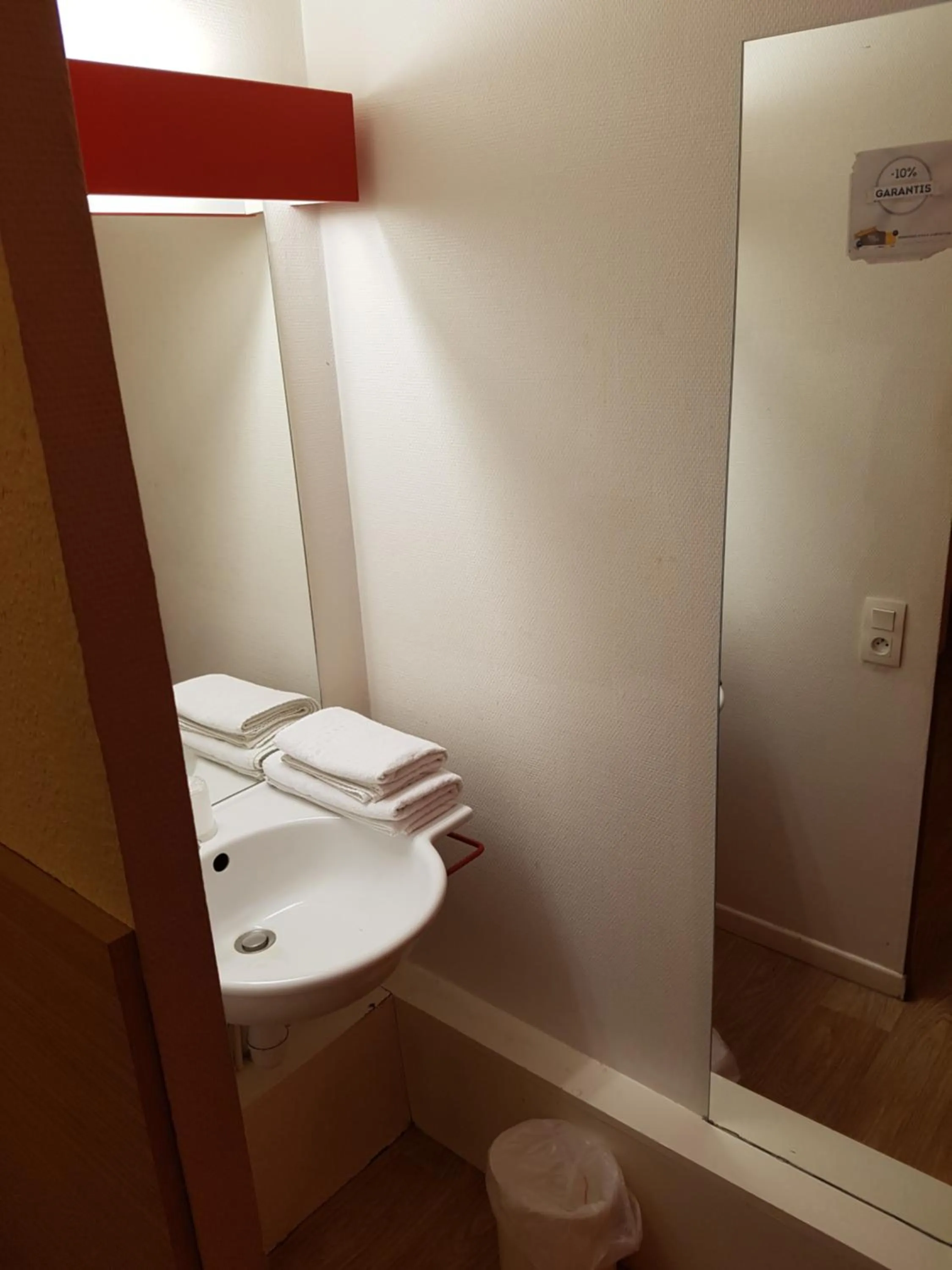 Bedroom in HECO Colmar Nord - ex Première Classe