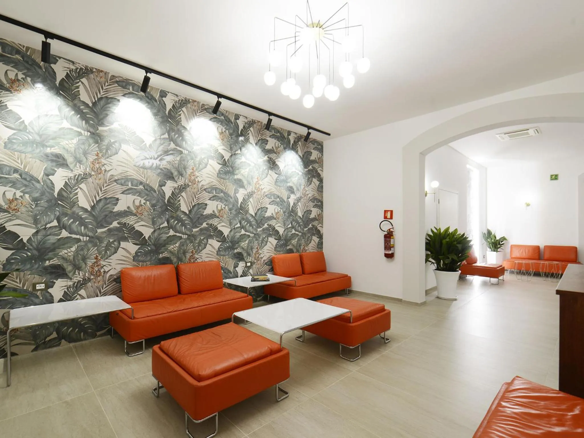 Communal lounge/ TV room in Best Western Hotel Martello