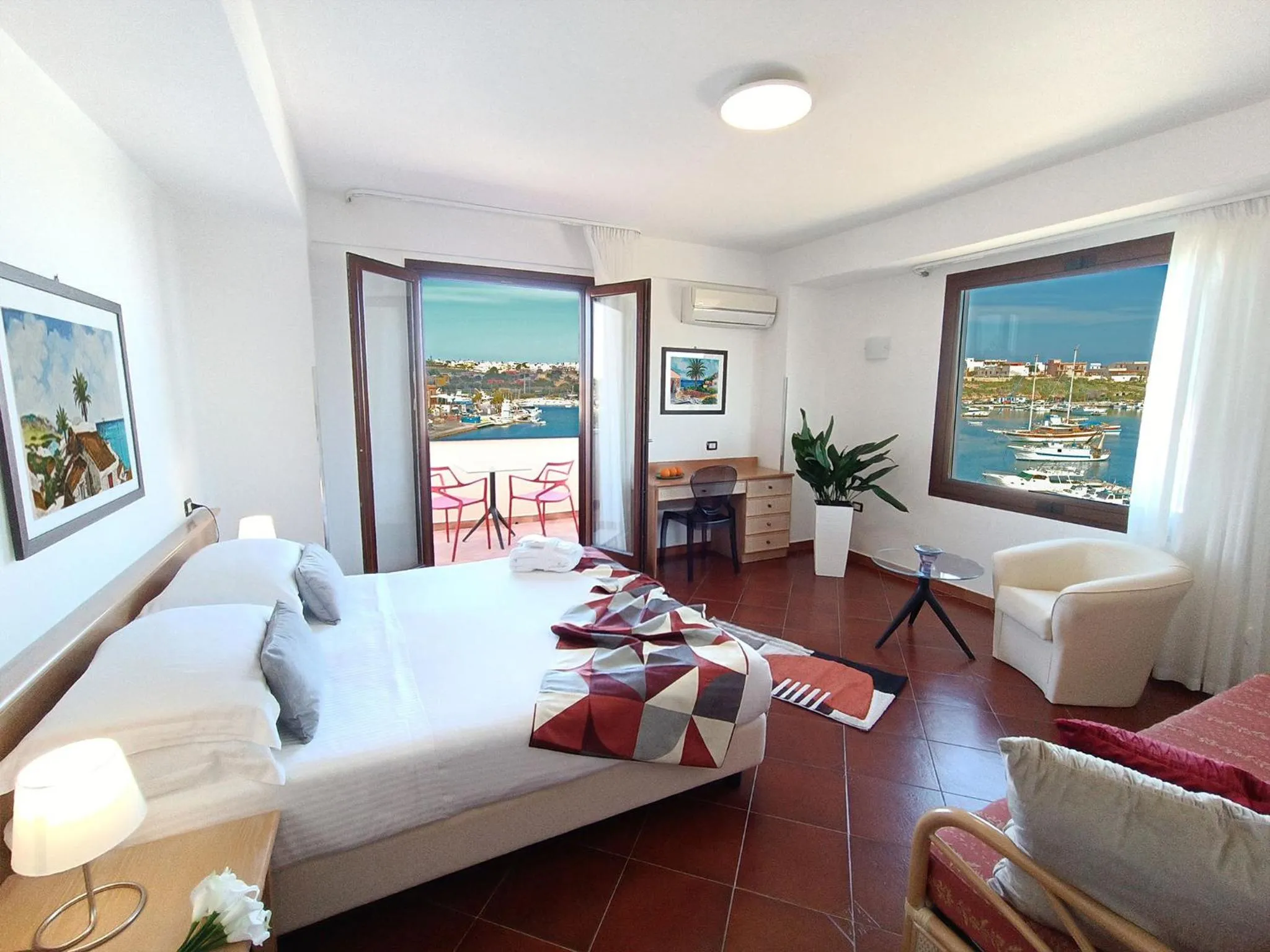 Shower, Bed in Best Western Hotel Martello