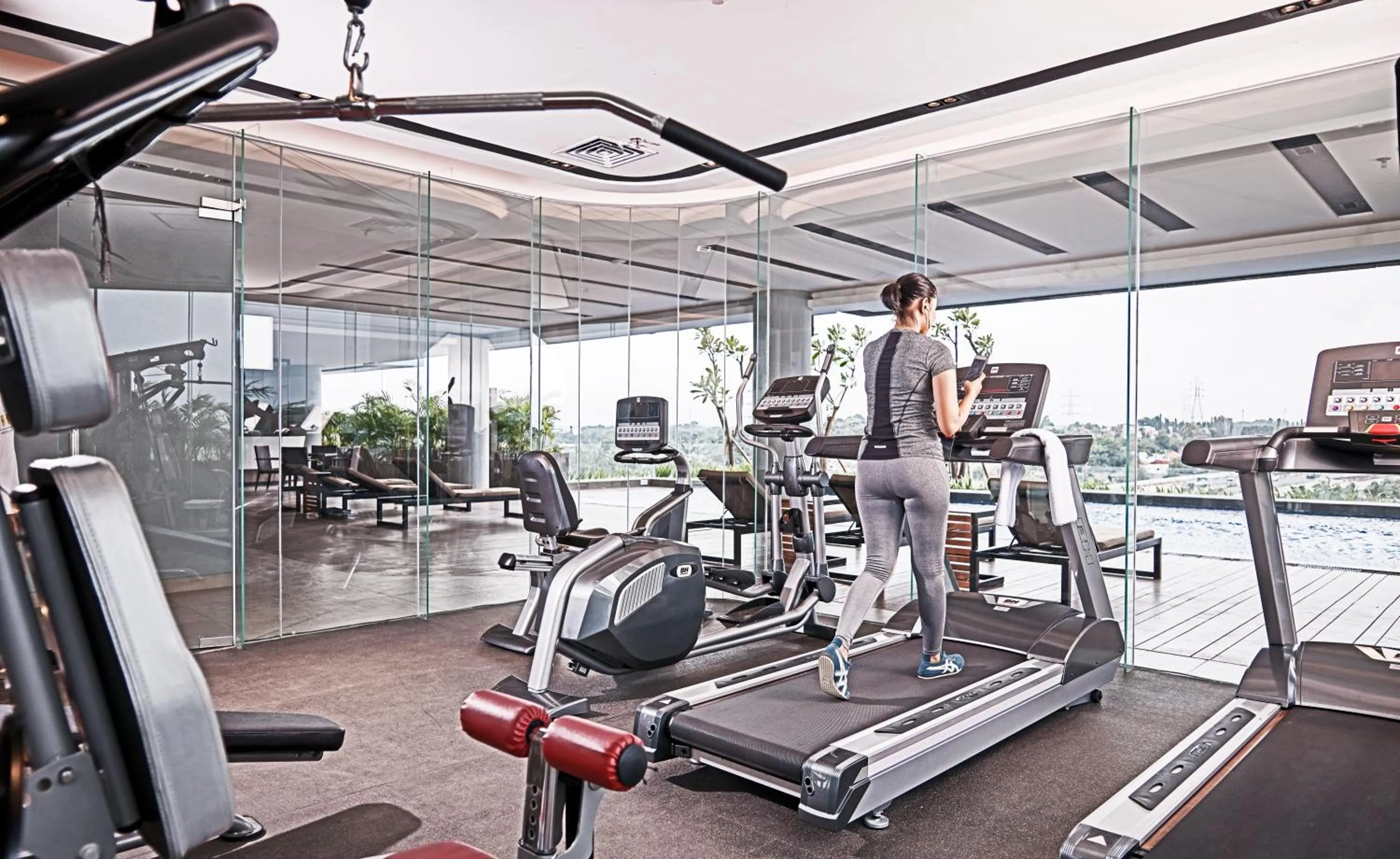 Fitness centre/facilities in Novotel Karawang