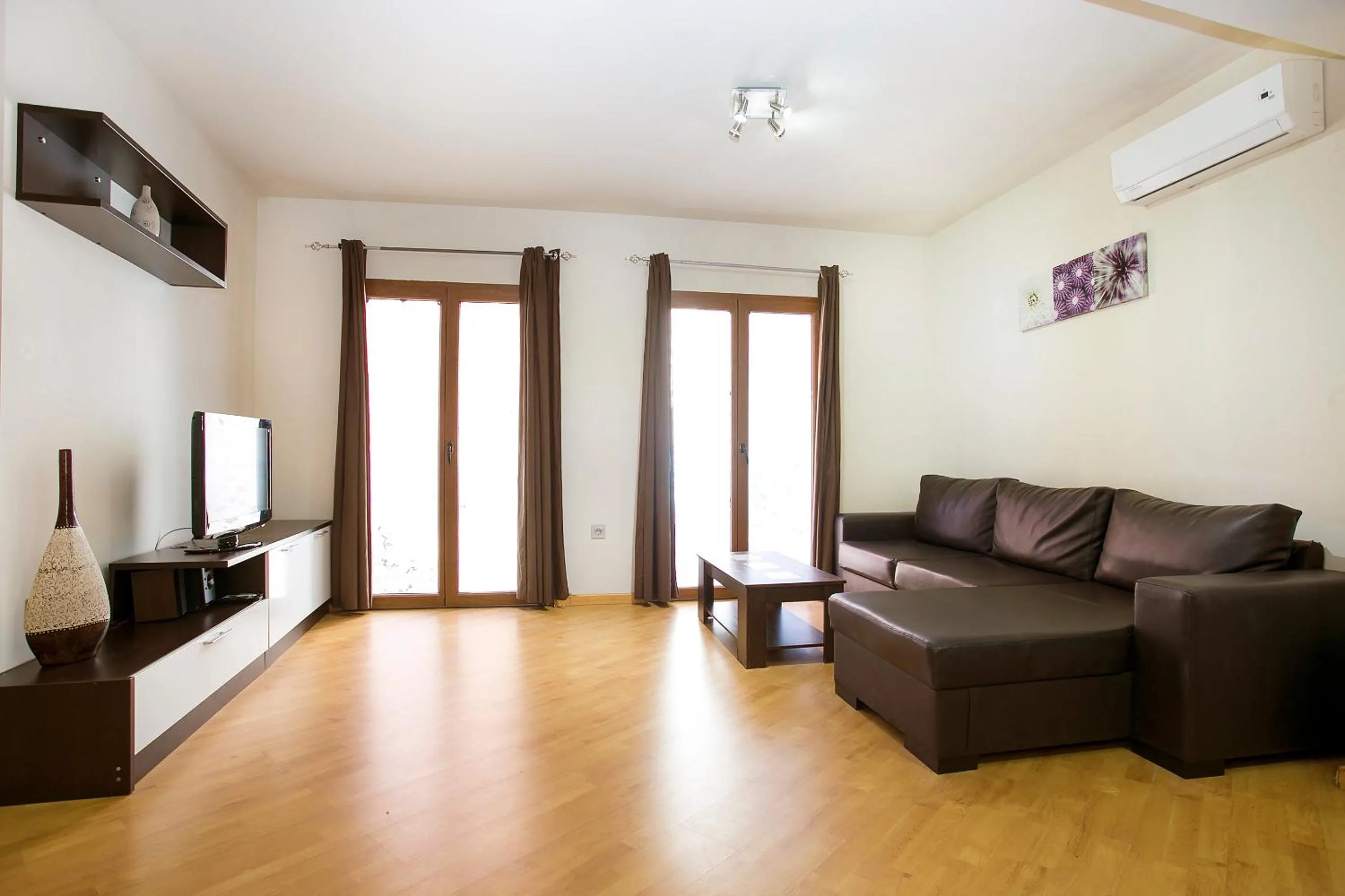 Living room in Wave Apartments