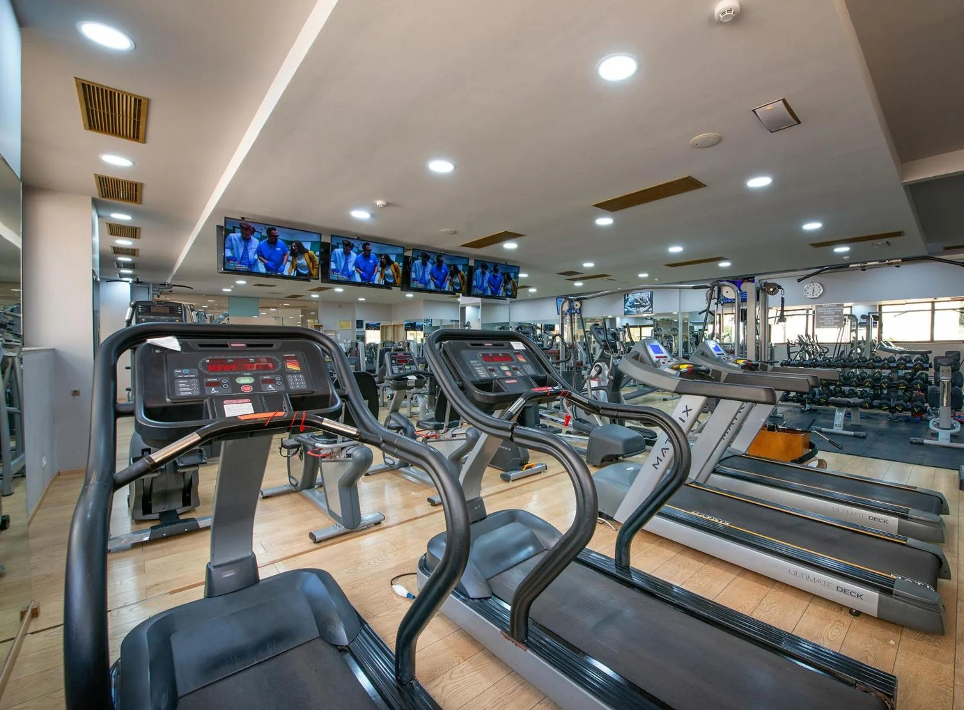 Fitness centre/facilities in Cactus Royal Spa & Resort Adults Only