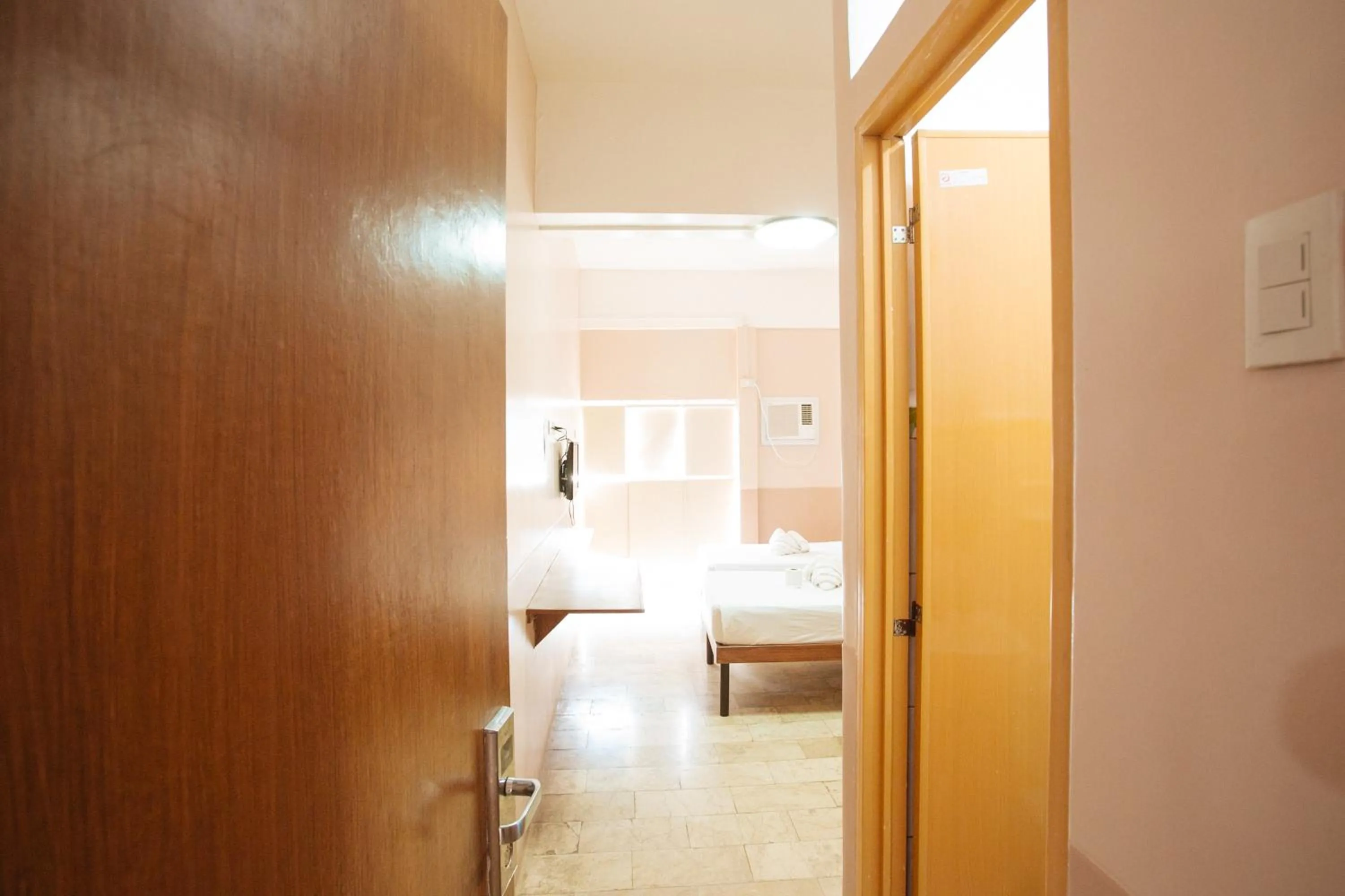 Bed in GV Hotel - Tagbilaran City