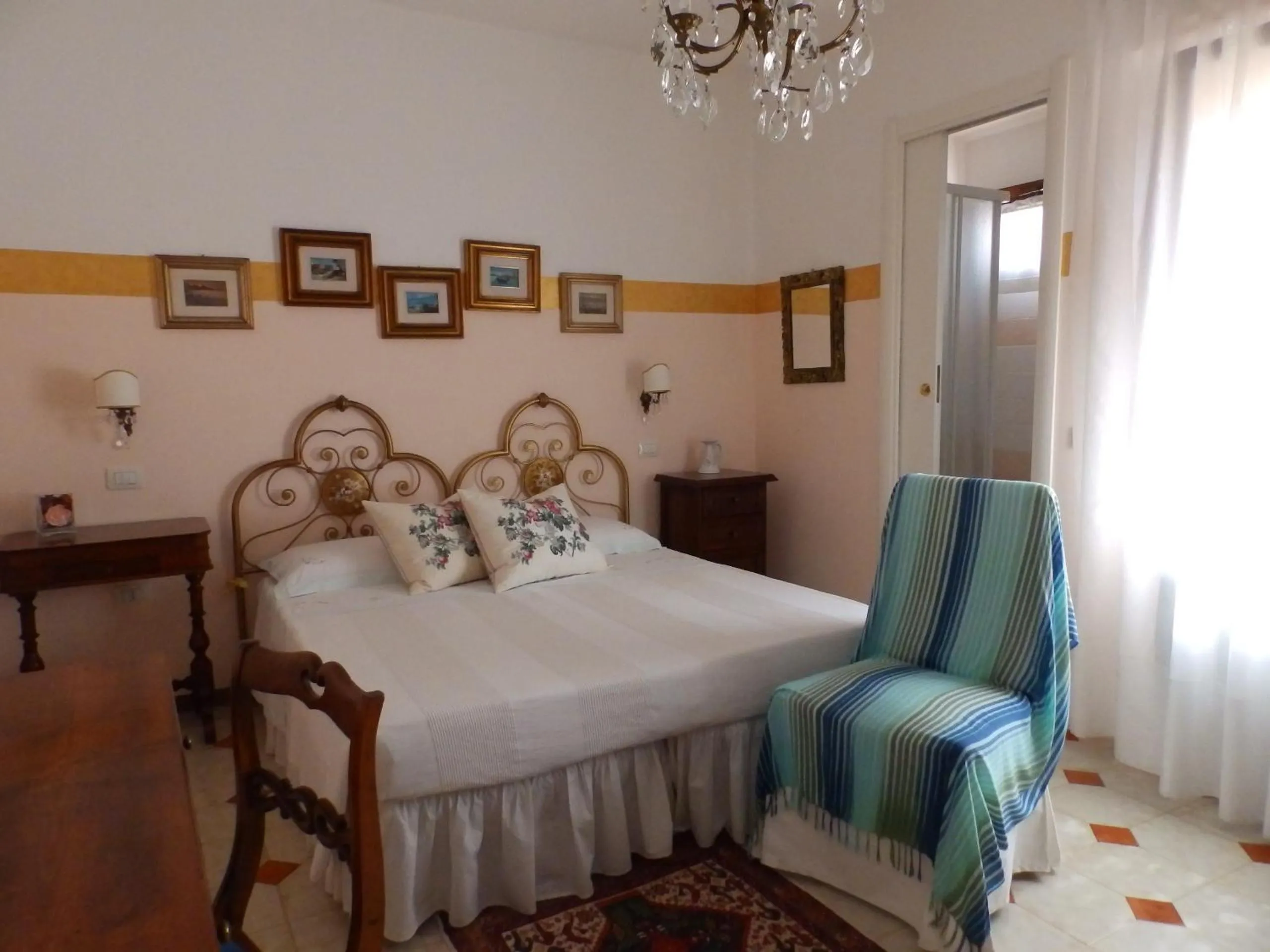 Bed in Sa Chessa B&B