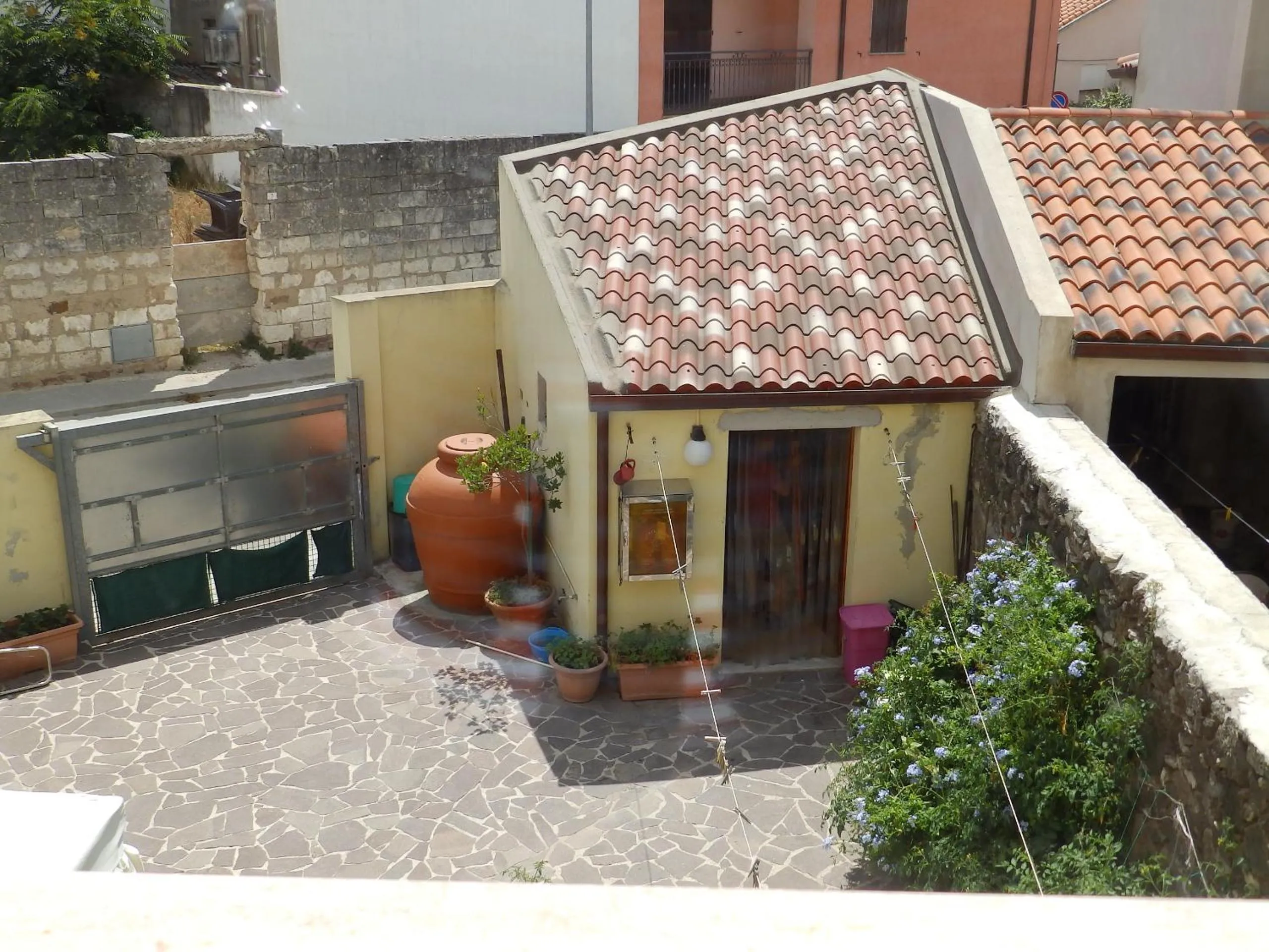 Garden view in Sa Chessa B&B