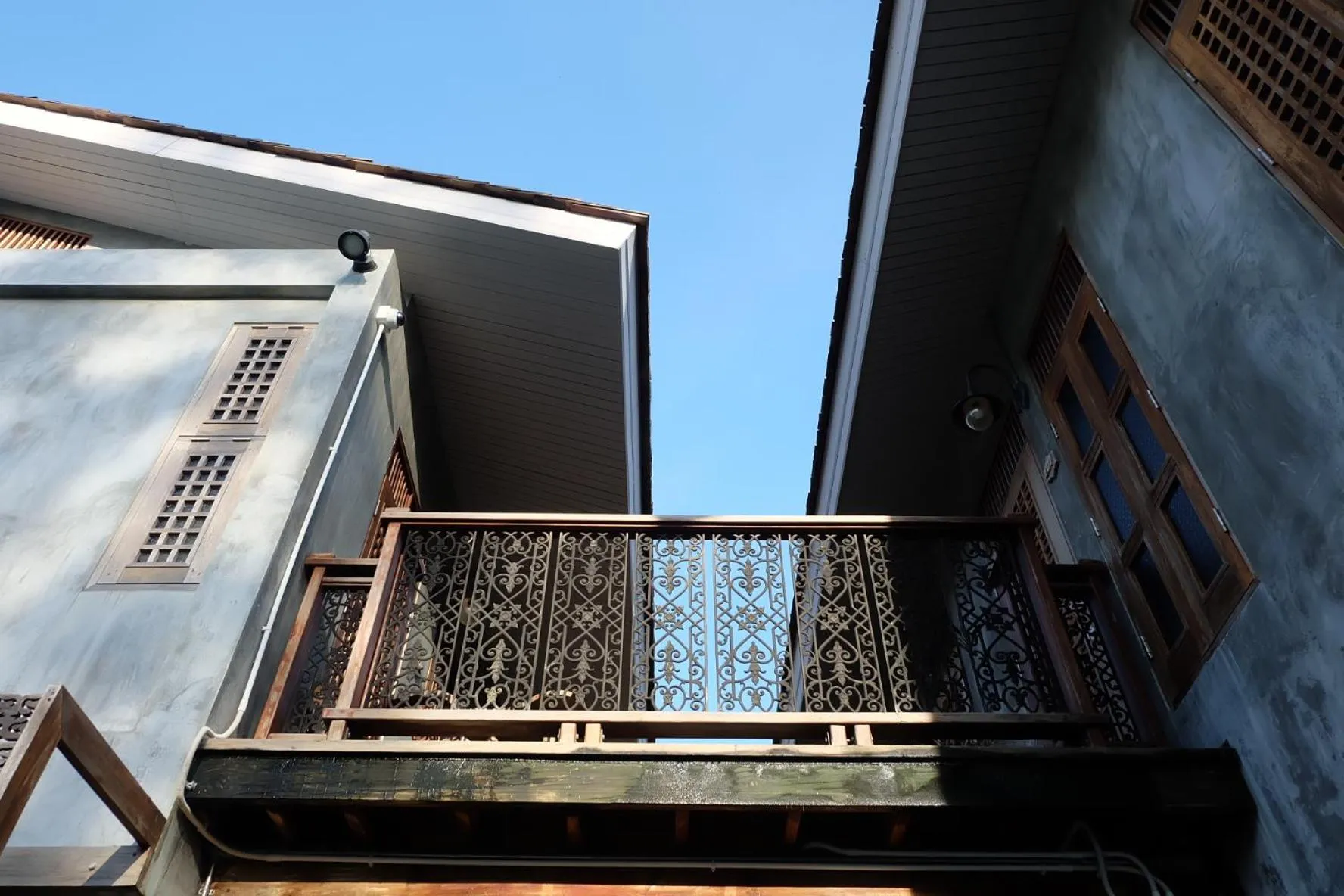 Property building in House Of Passion Amphawa