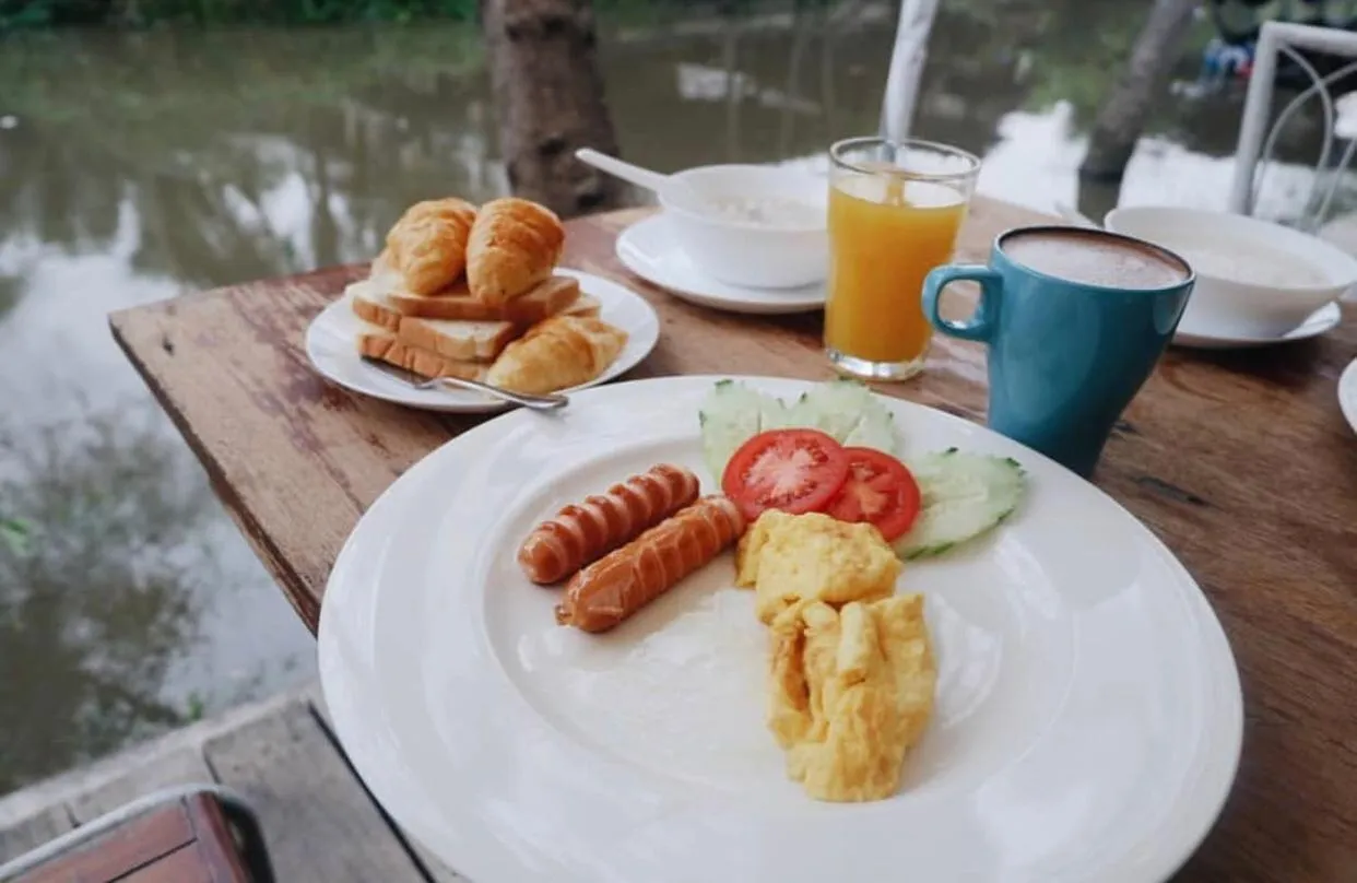 Restaurant/places to eat in House Of Passion Amphawa