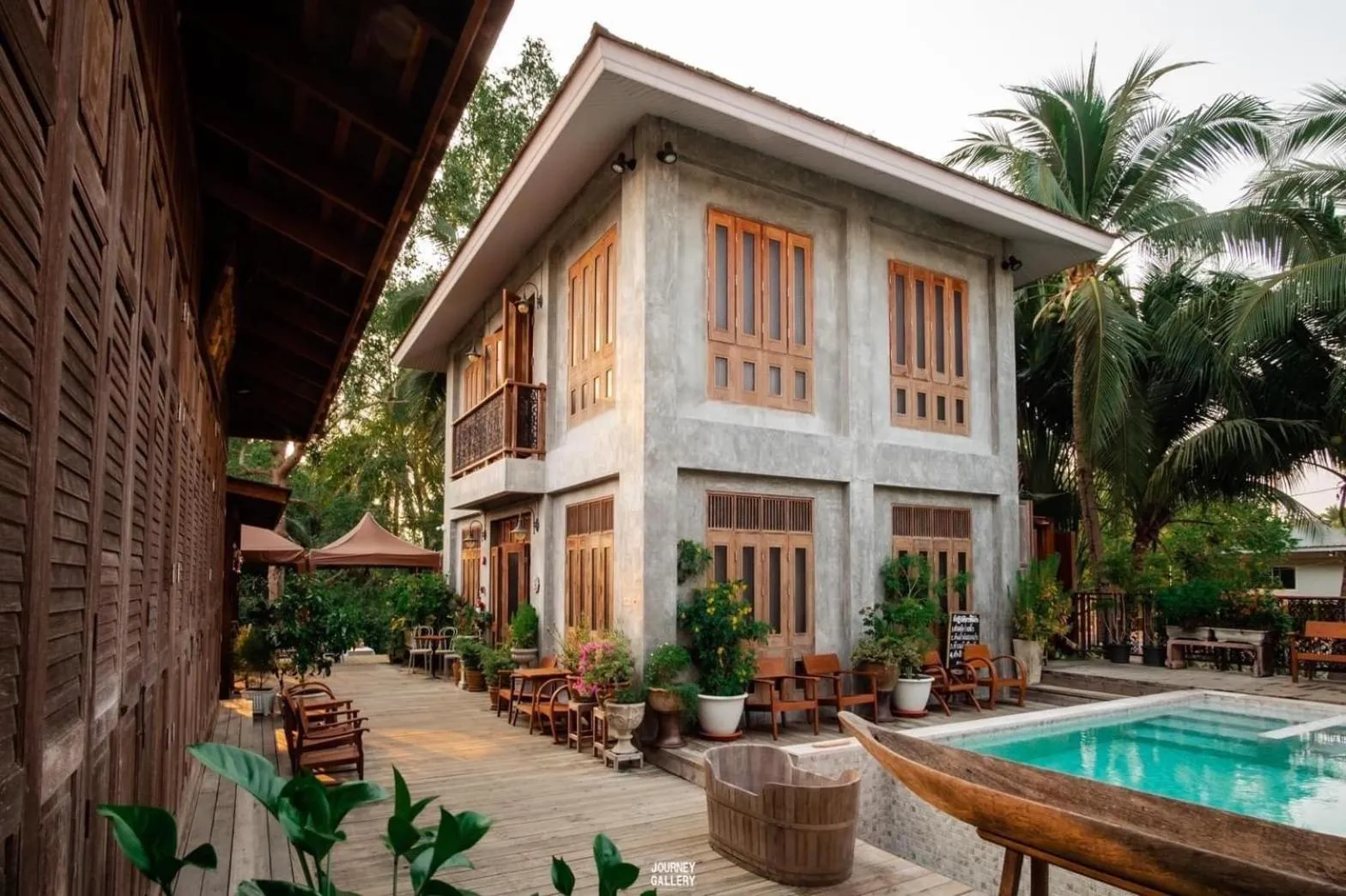 Property building in House Of Passion Amphawa