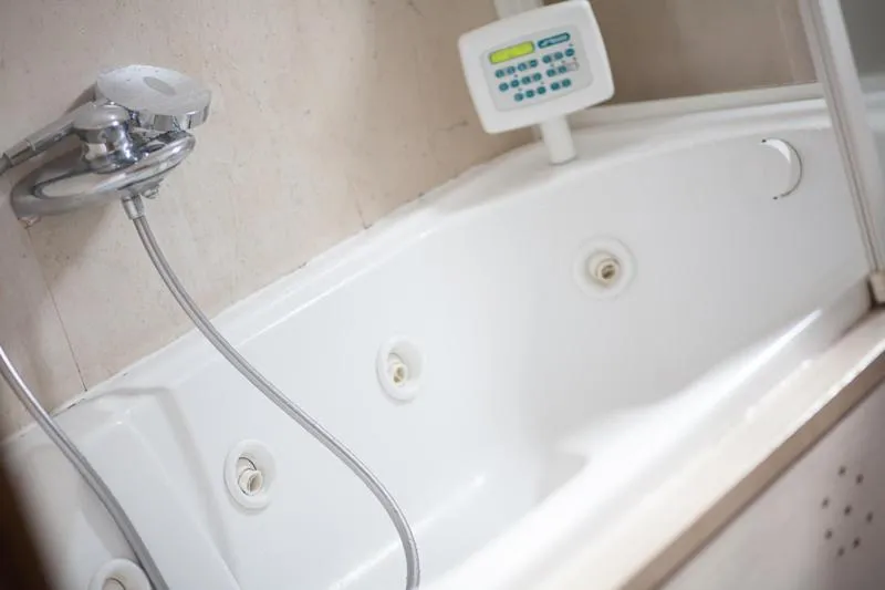 Bathroom in Sant'Angelo 42