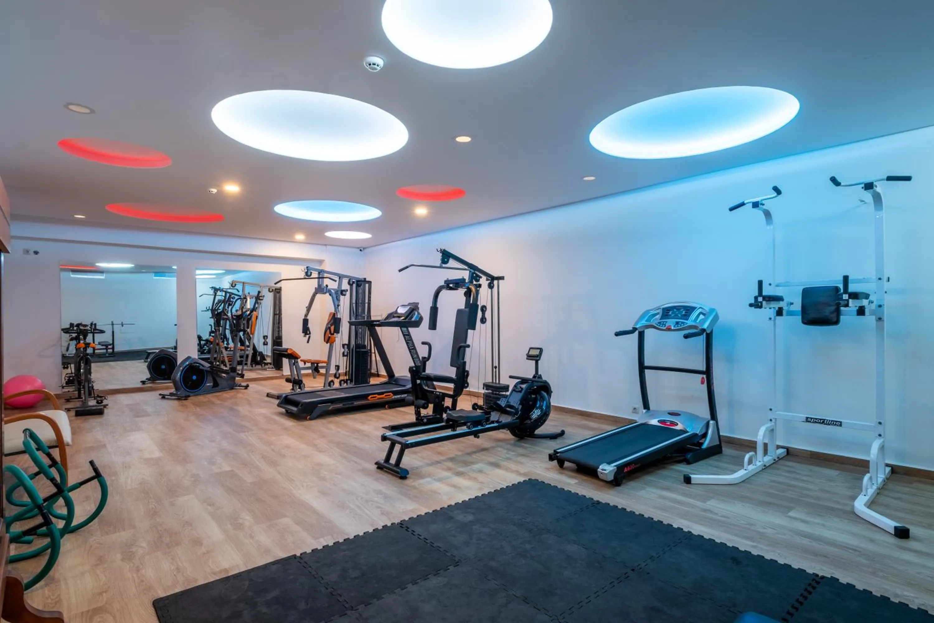 Fitness centre/facilities in Mediterranean Beach Resort