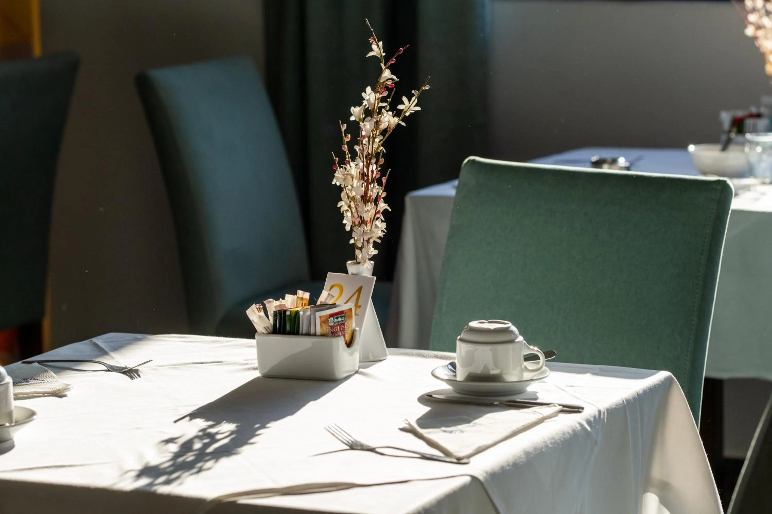 Restaurant/places to eat in Mediterranean Beach Resort