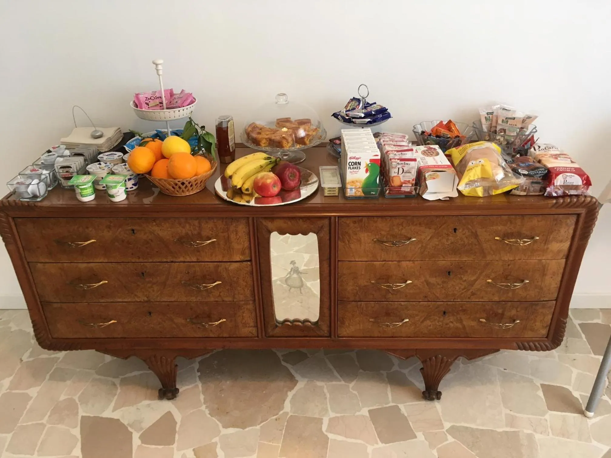 Breakfast in Torregiardino