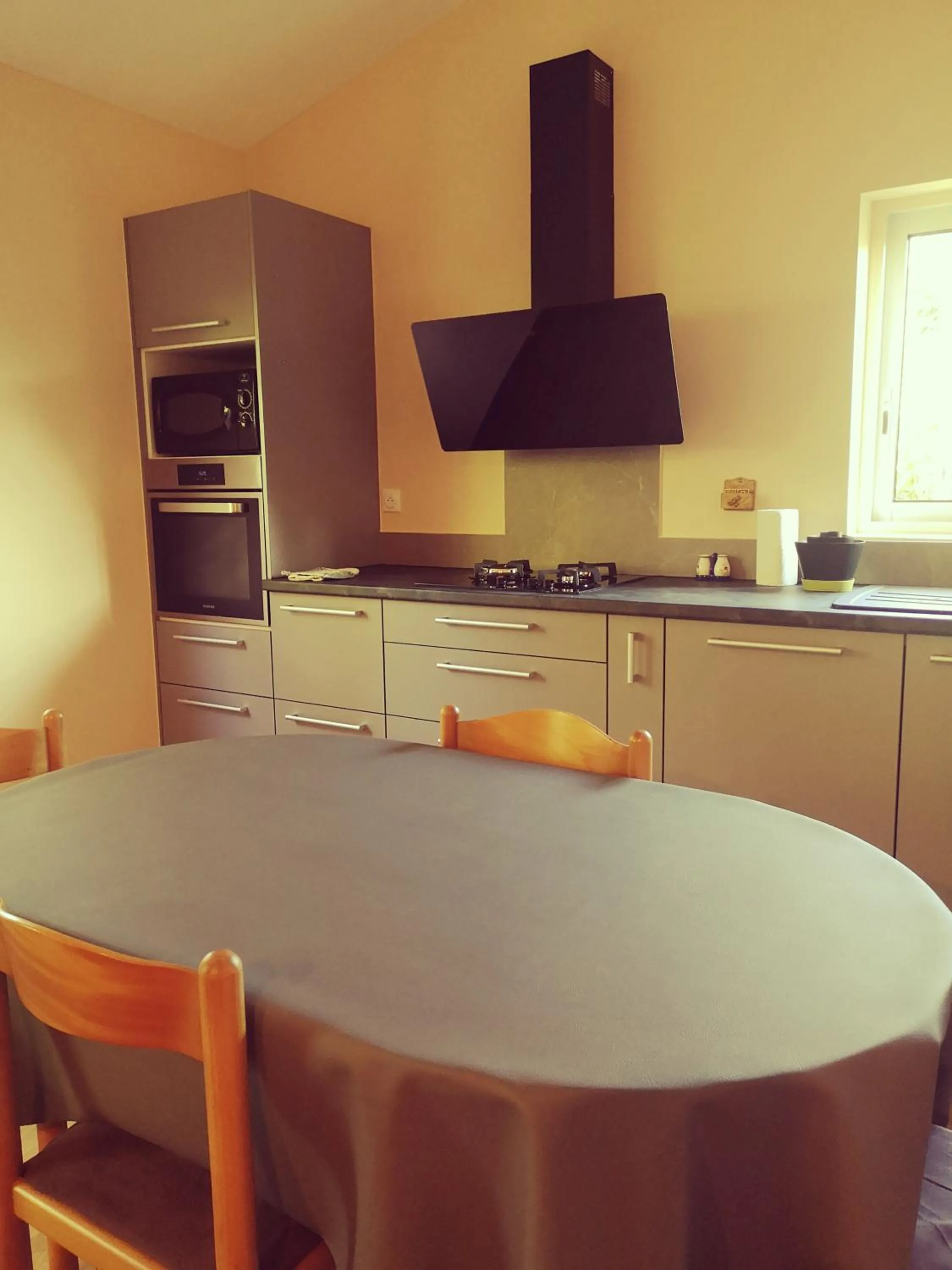 Dining area in Les Agapanthes