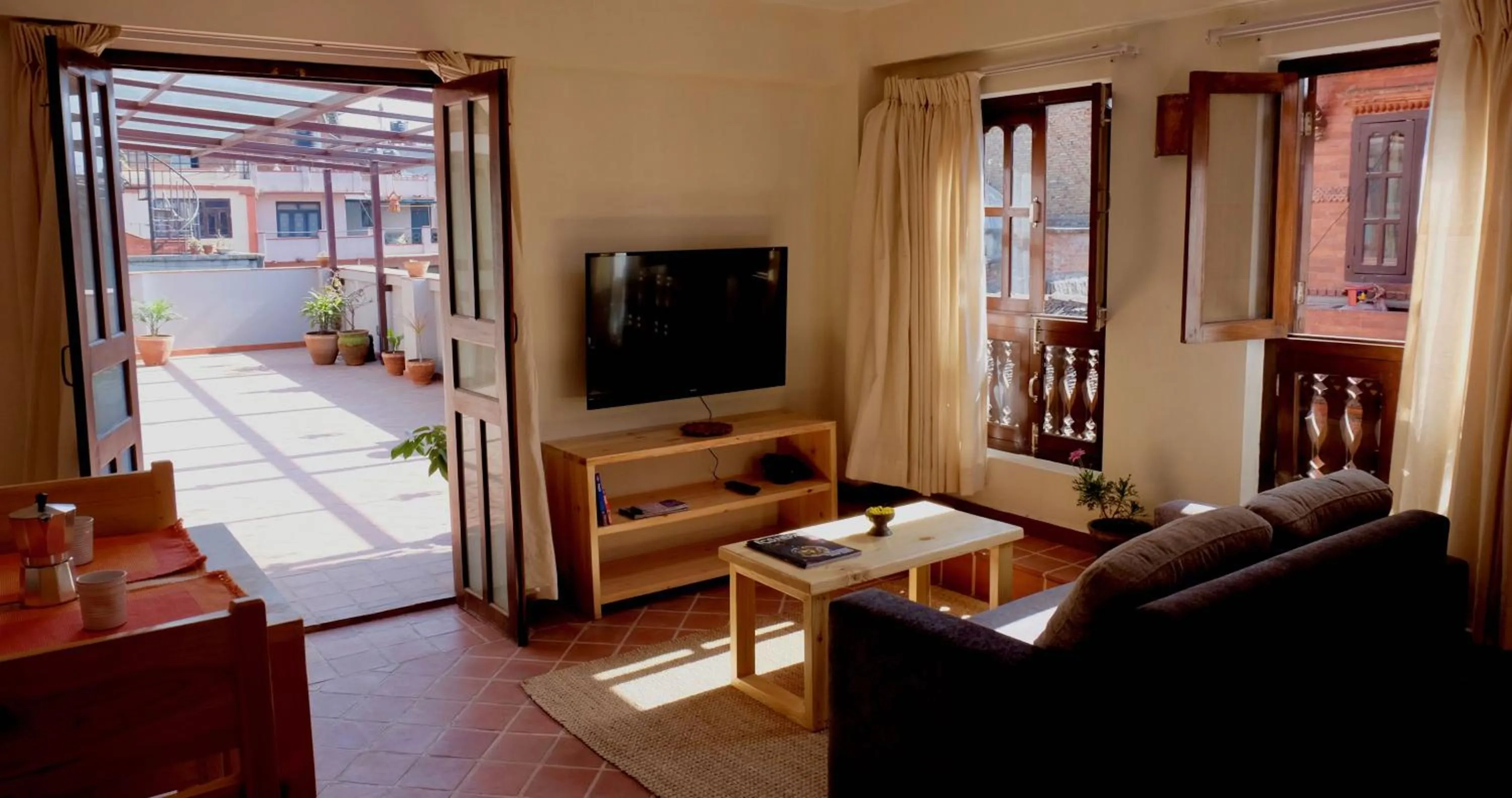 TV and multimedia in Hotel Timila